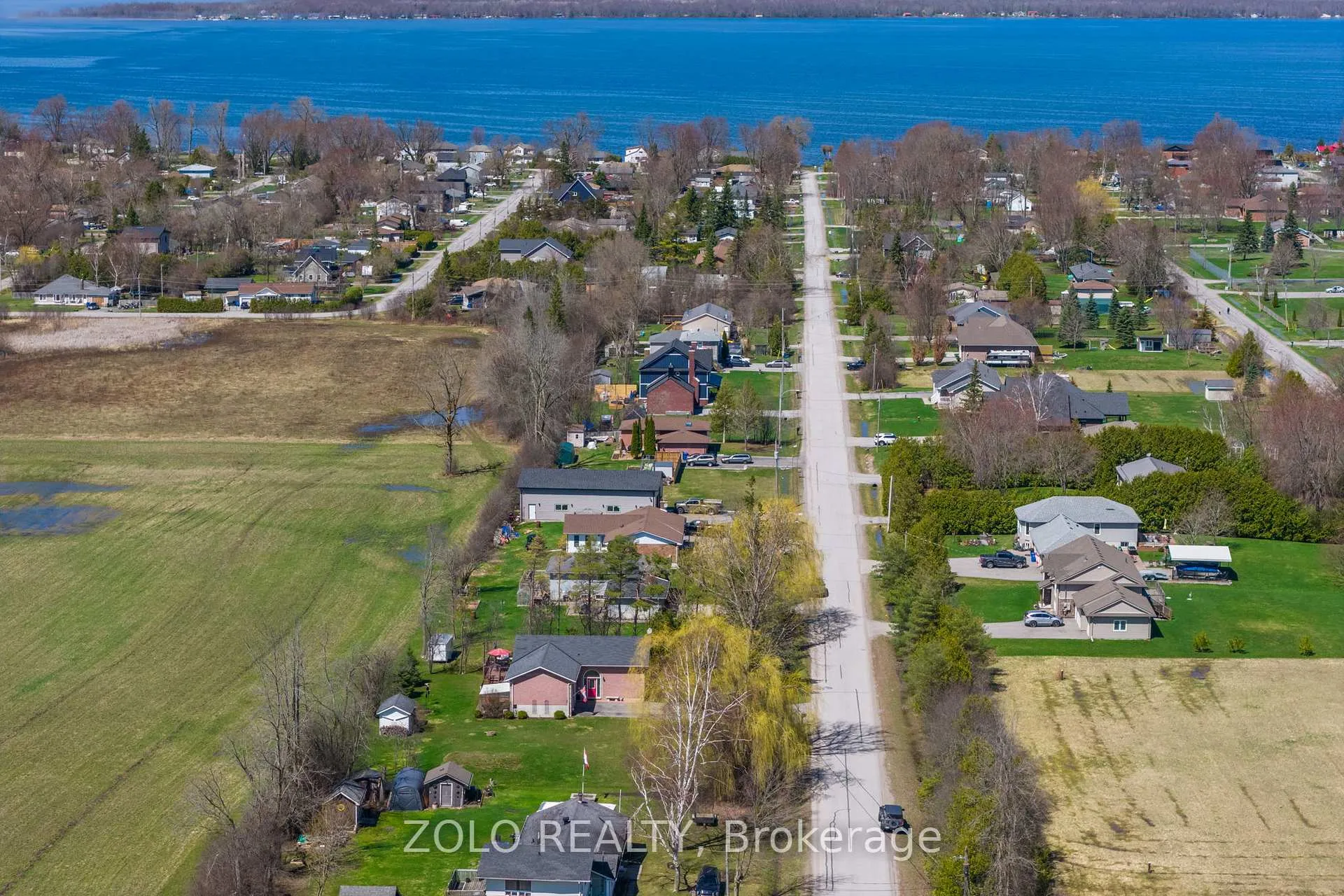 Photo 47 of 30 Sunset Beach Road, Georgina, Virginia — HOMEH
