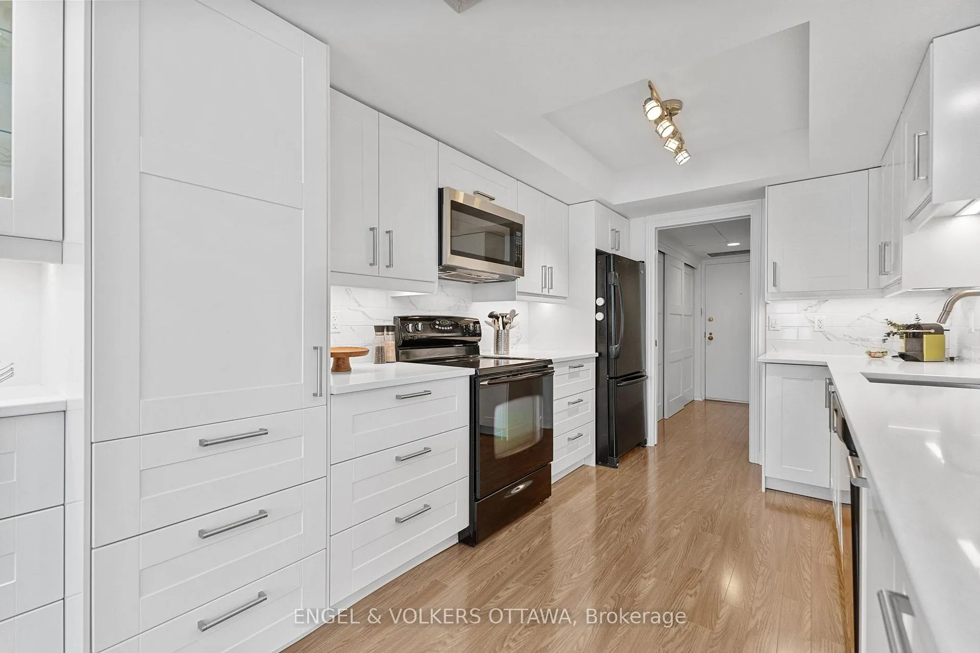 Photo 7 of Unit 206, 205 Somerset Street W, Ottawa, Ottawa Centre — HOMEH