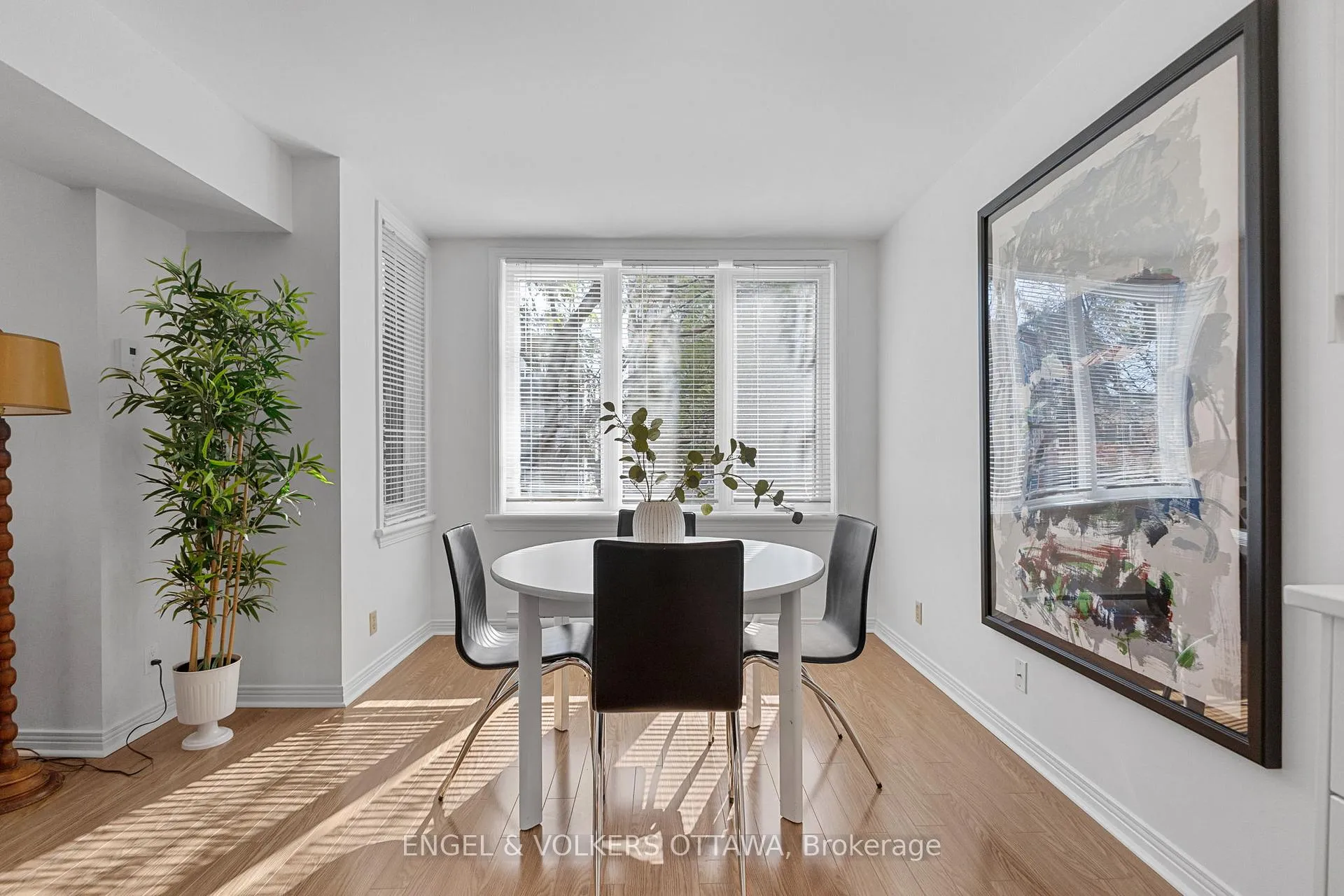 Photo 11 of Unit 206, 205 Somerset Street W, Ottawa, Ottawa Centre — HOMEH
