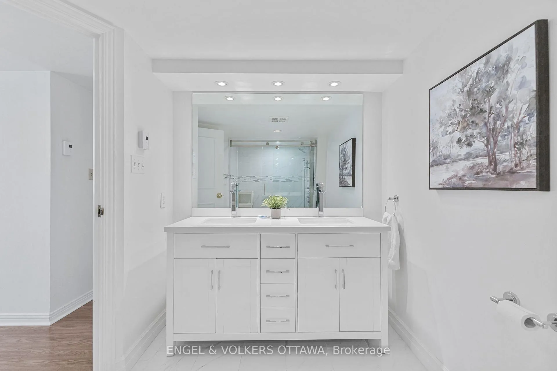 Photo 21 of Unit 206, 205 Somerset Street W, Ottawa, Ottawa Centre — HOMEH
