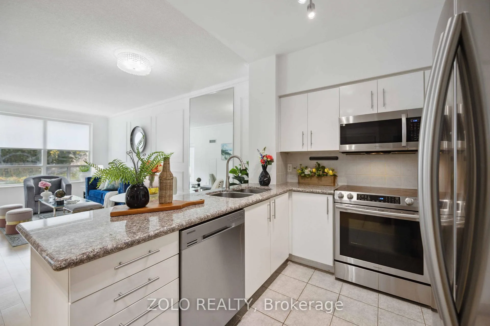Photo 12 of Unit 105, 62 Suncrest Boulevard, Markham, Commerce Valley — HOMEH