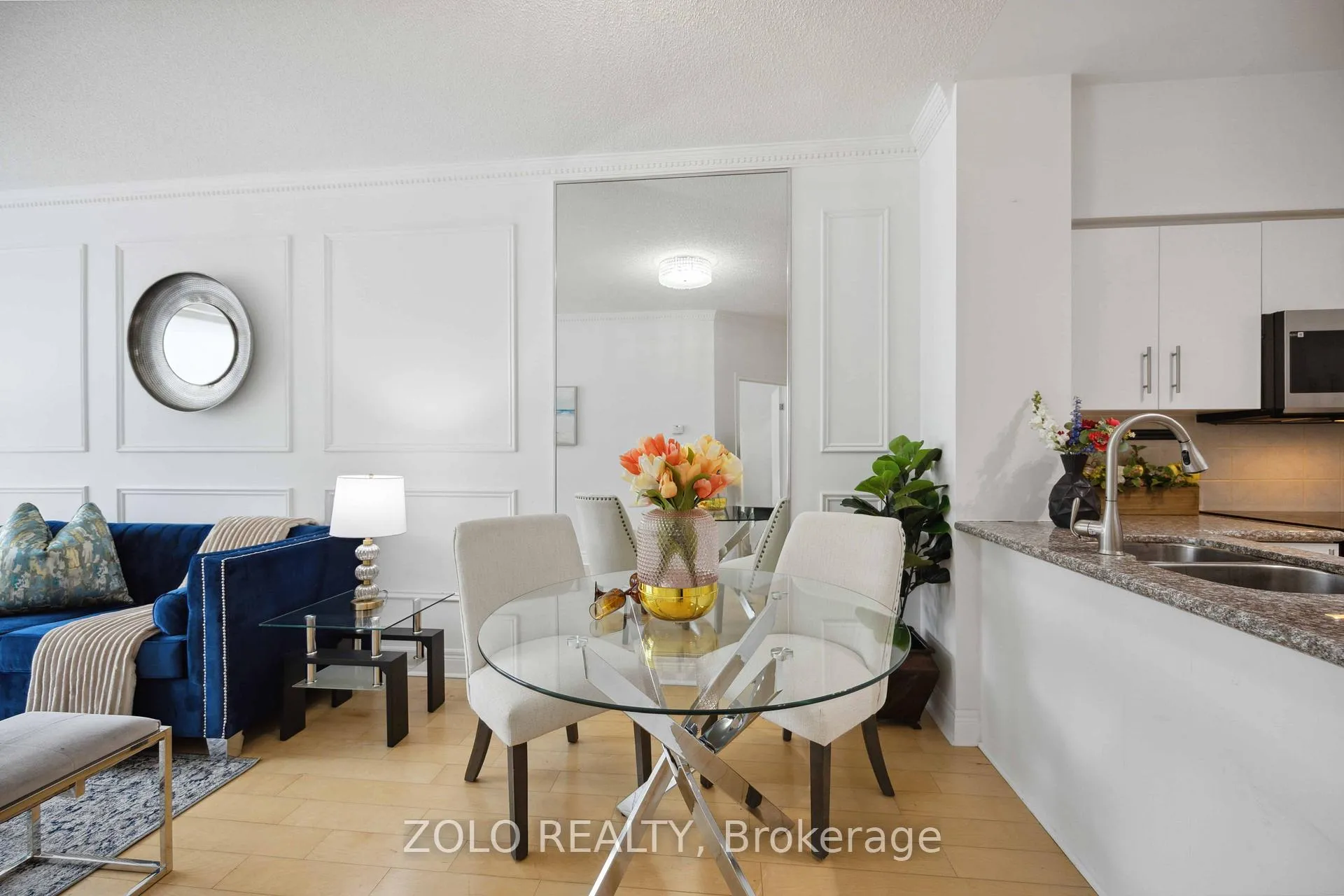 Photo 13 of Unit 105, 62 Suncrest Boulevard, Markham, Commerce Valley — HOMEH