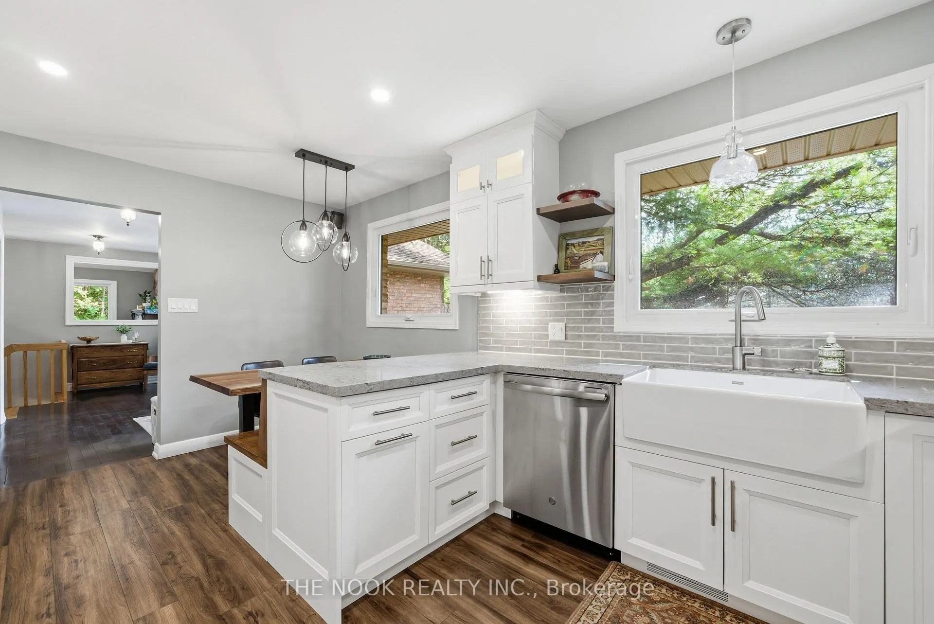 Photo 12 of 77 Cook Drive, King, Pottageville — HOMEH