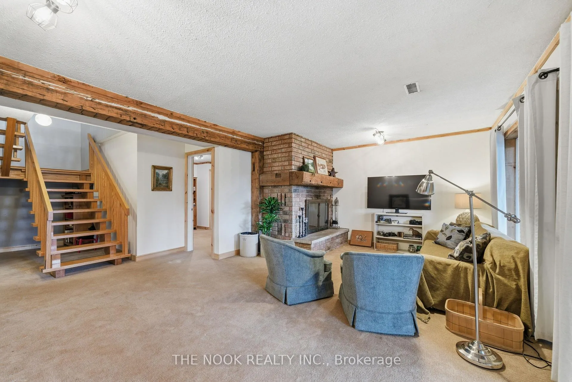 Photo 33 of 77 Cook Drive, King, Pottageville — HOMEH