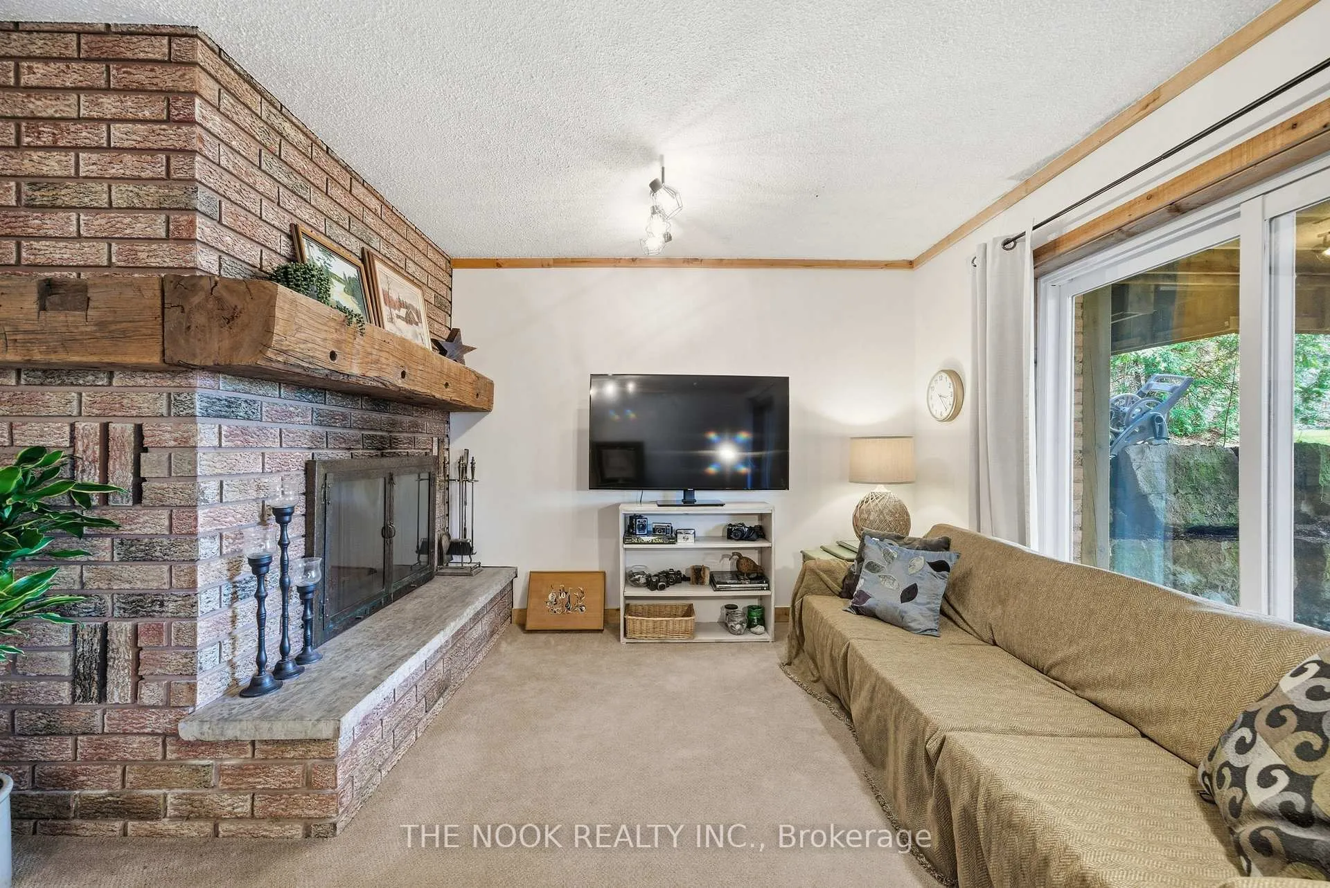 Photo 36 of 77 Cook Drive, King, Pottageville — HOMEH