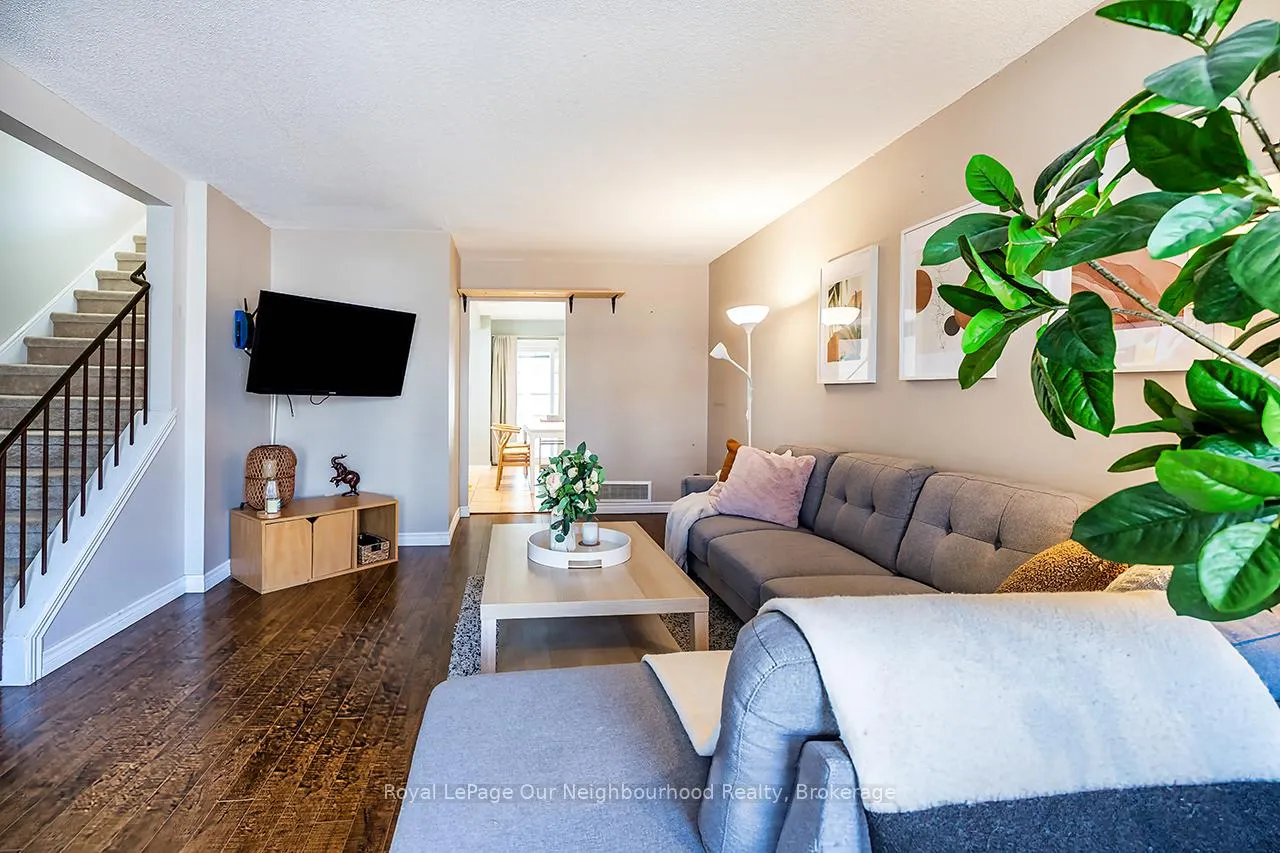 Photo 7 of 976 Southport Drive, Oshawa, Donevan — HOMEH