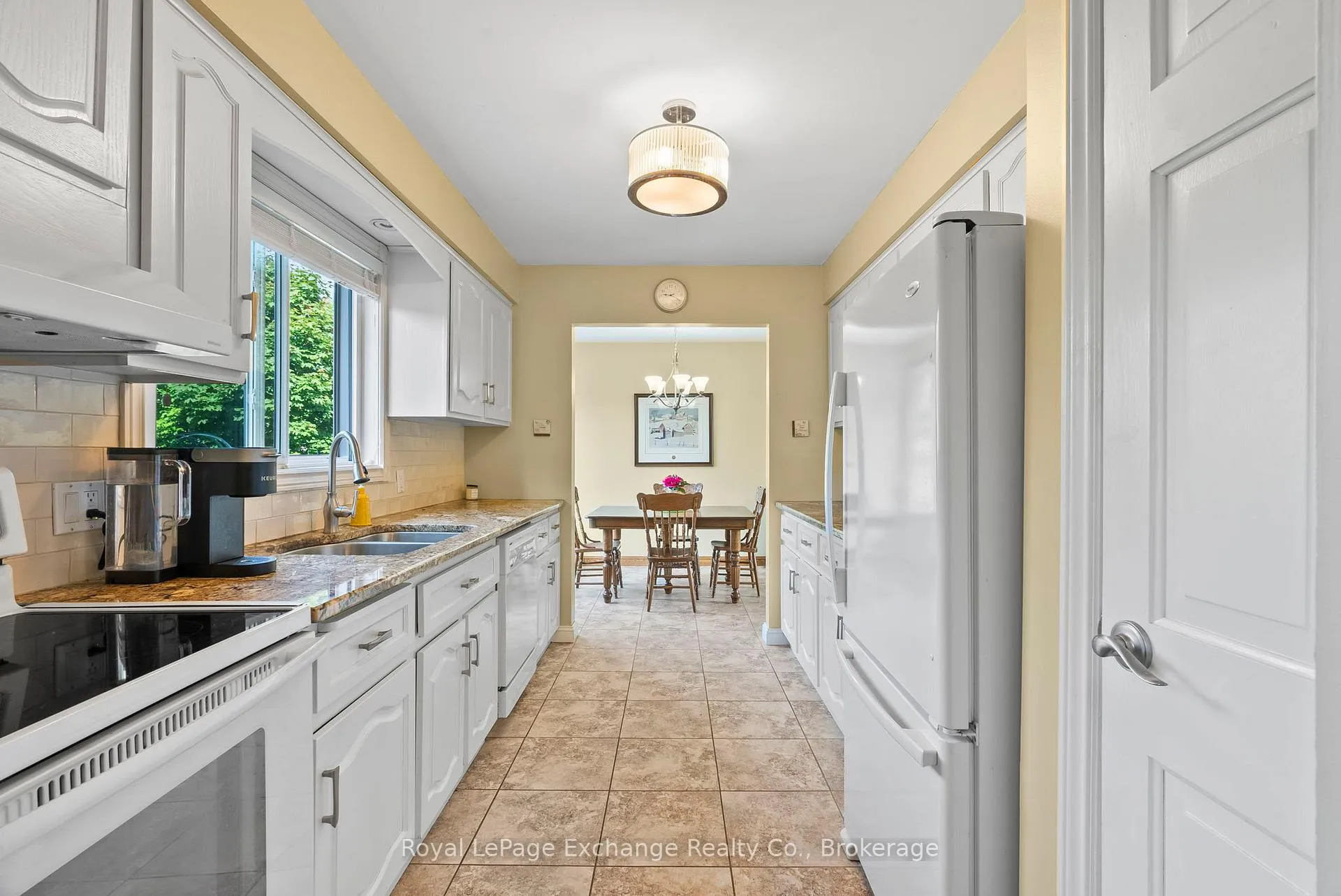 Photo 5 of 39 Maccaskill Road, Kincardine — HOMEH