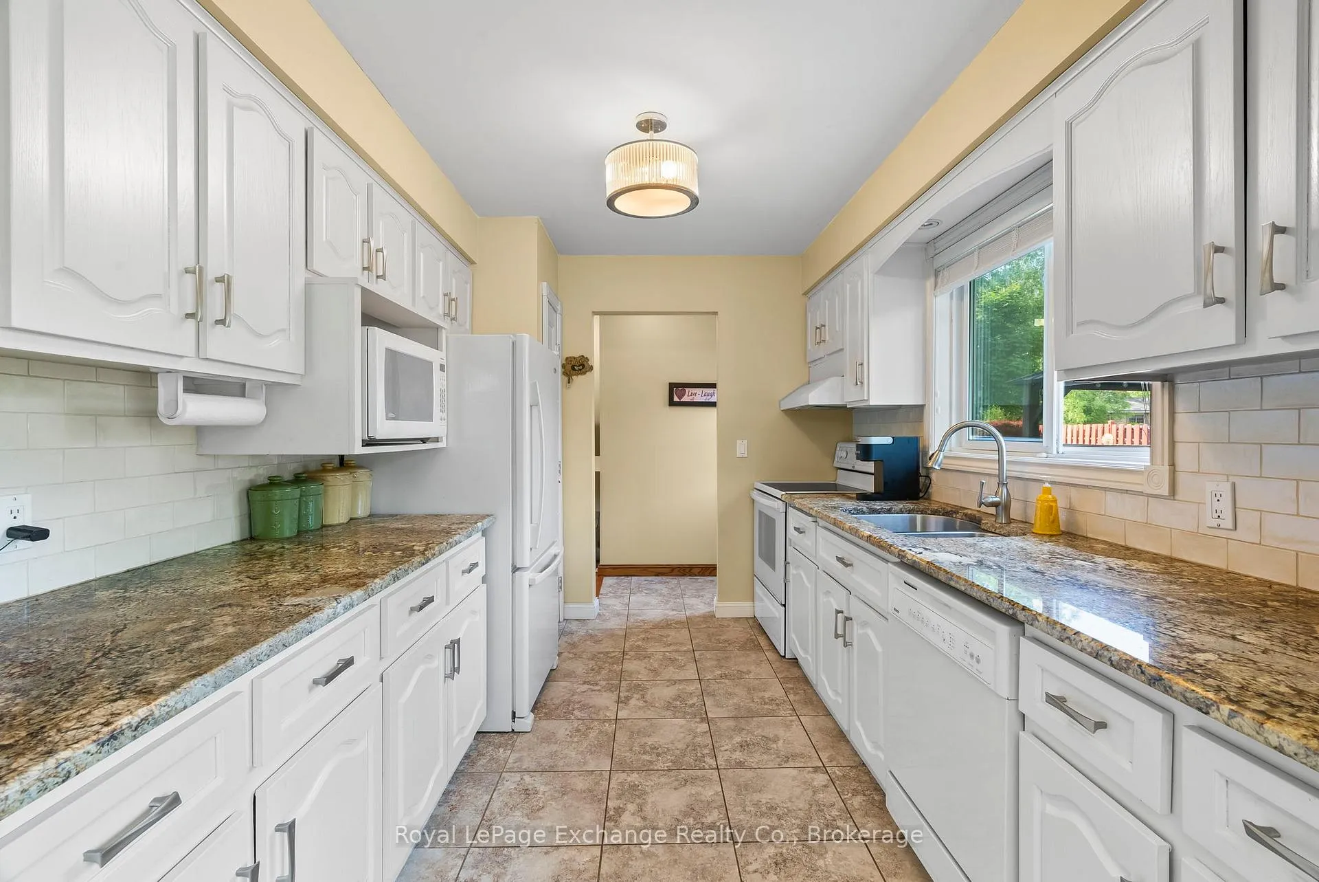Photo 6 of 39 Maccaskill Road, Kincardine — HOMEH