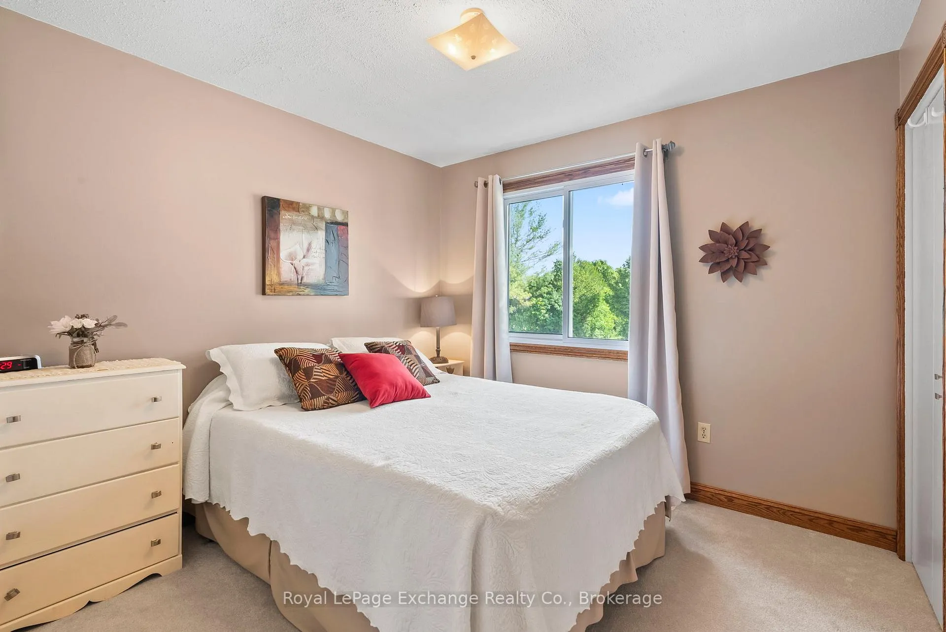 Photo 11 of 39 Maccaskill Road, Kincardine — HOMEH