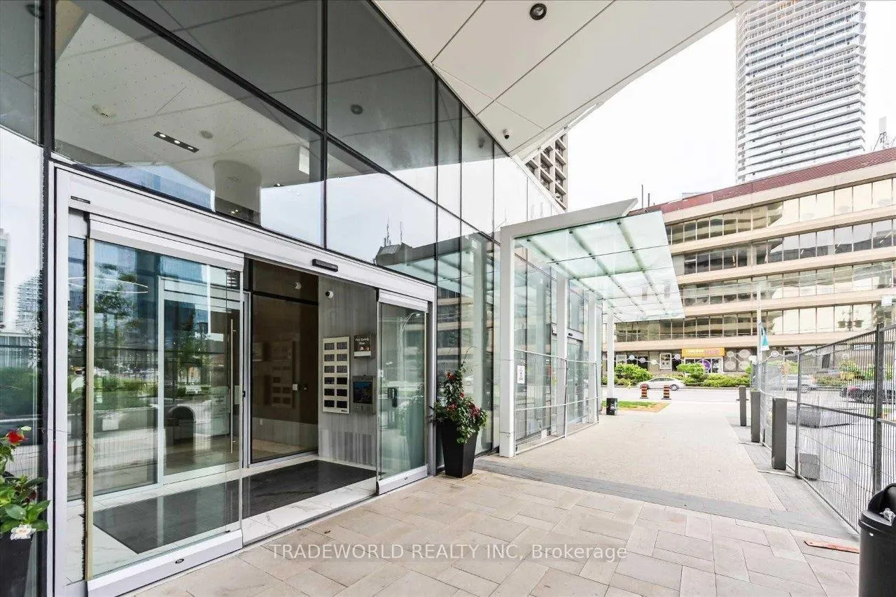 Photo 3 of Unit 2803, 15 Queens Quay E, Toronto, Waterfront Communities — HOMEH