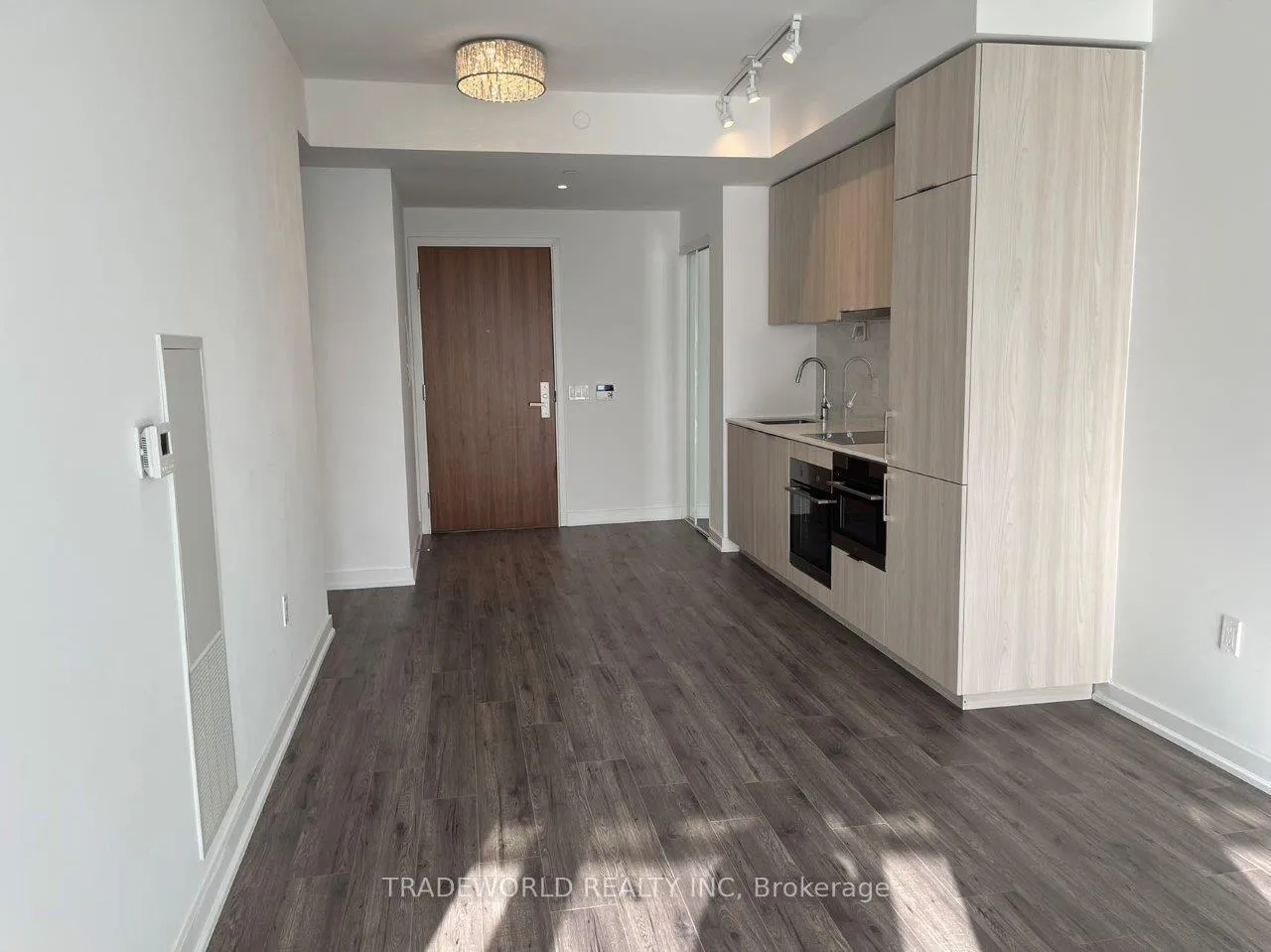 Photo 14 of Unit 2803, 15 Queens Quay E, Toronto, Waterfront Communities — HOMEH
