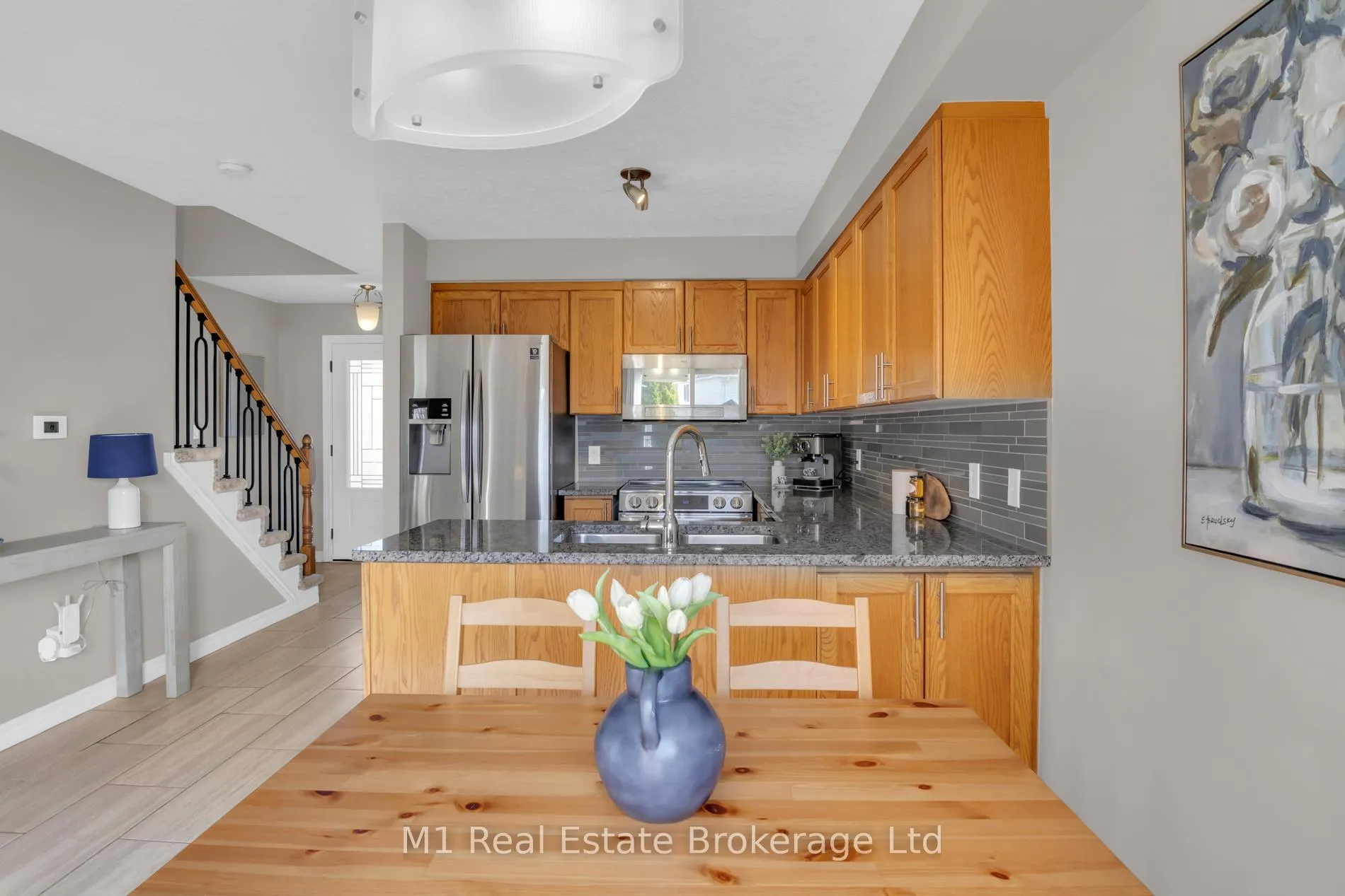 Photo 14 of 424 Millburn Boulevard, Centre Wellington, Fergus — HOMEH