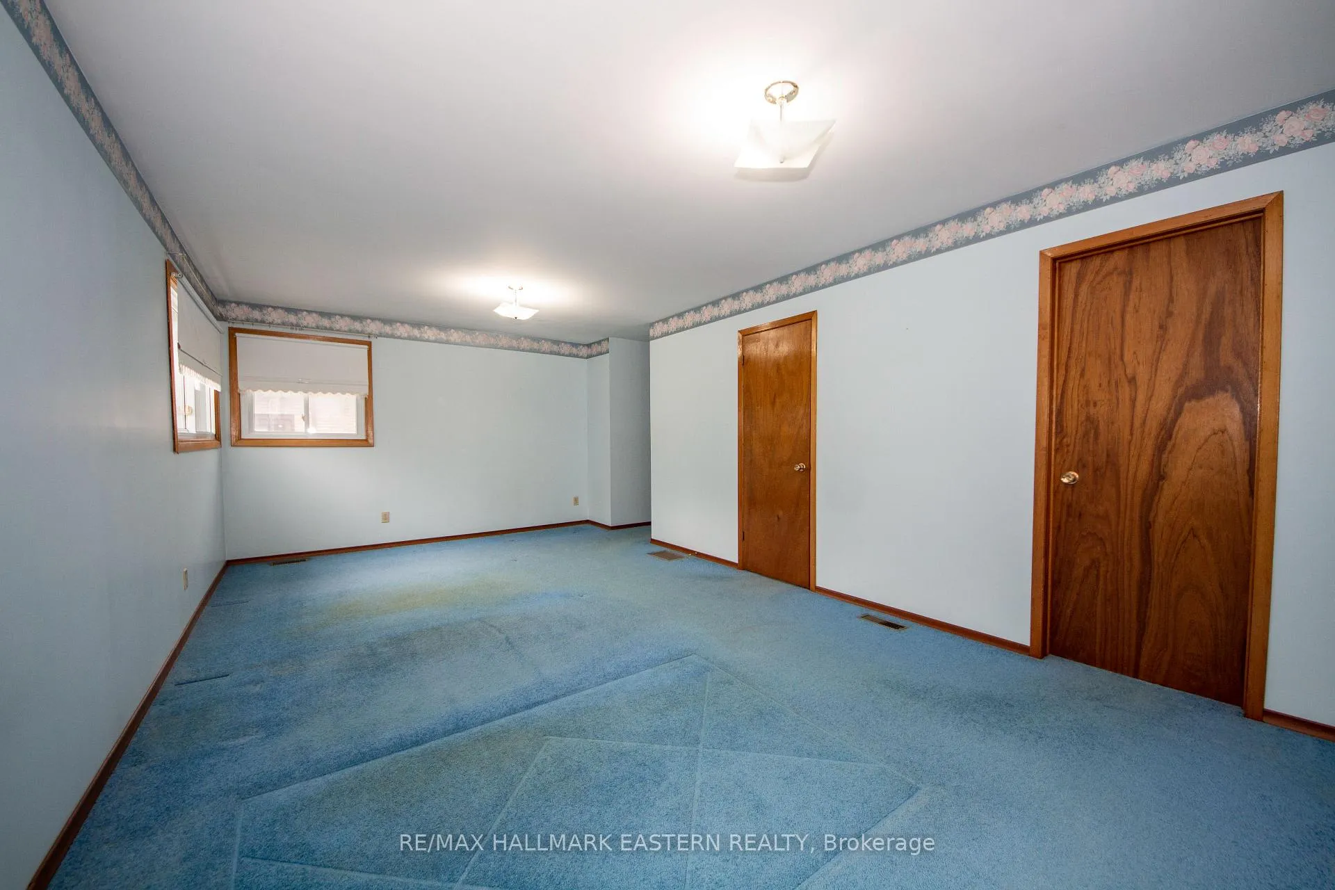 Photo 16 of 1239 7th Line, Selwyn — HOMEH