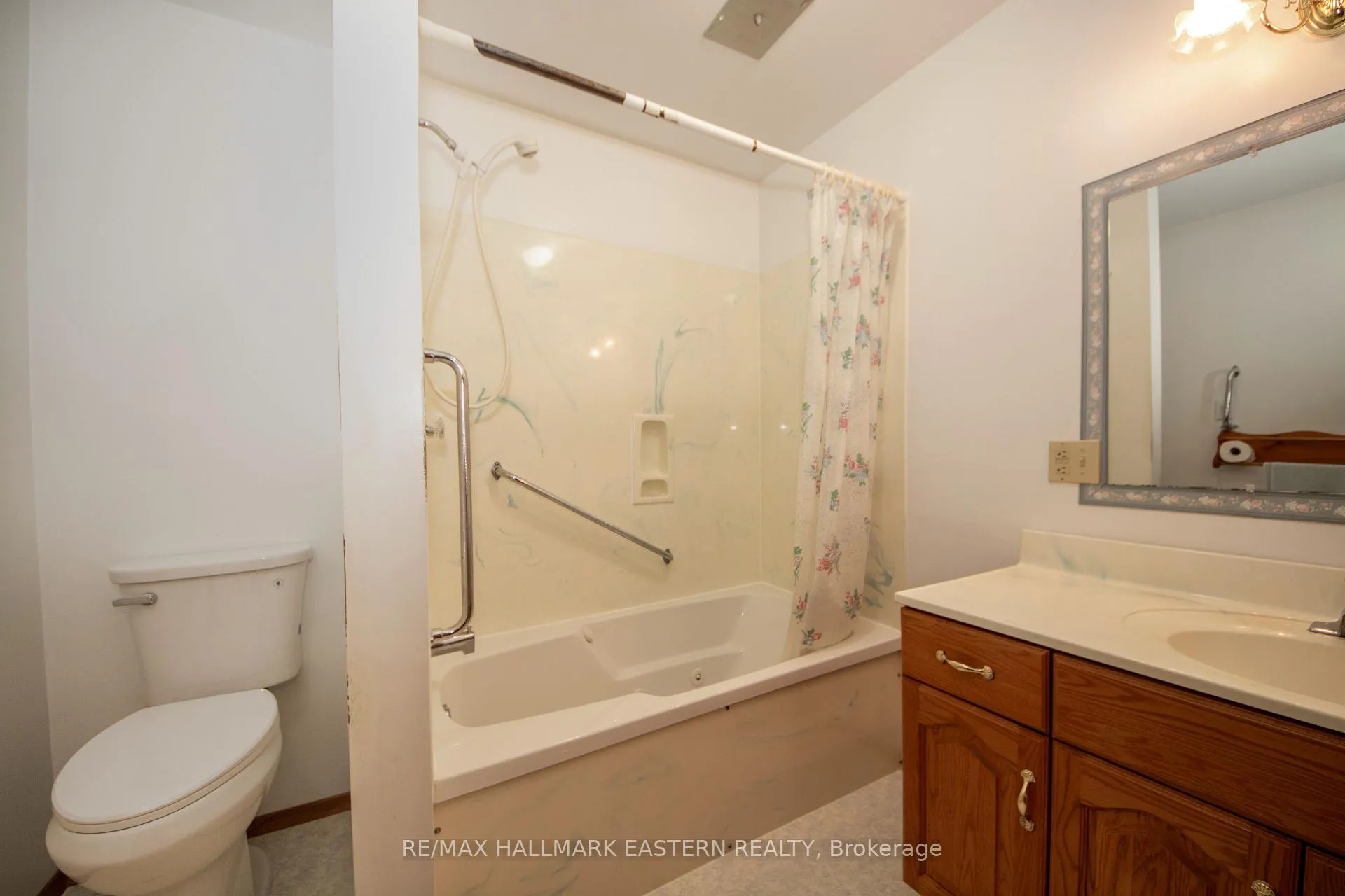 Photo 19 of 1239 7th Line, Selwyn — HOMEH