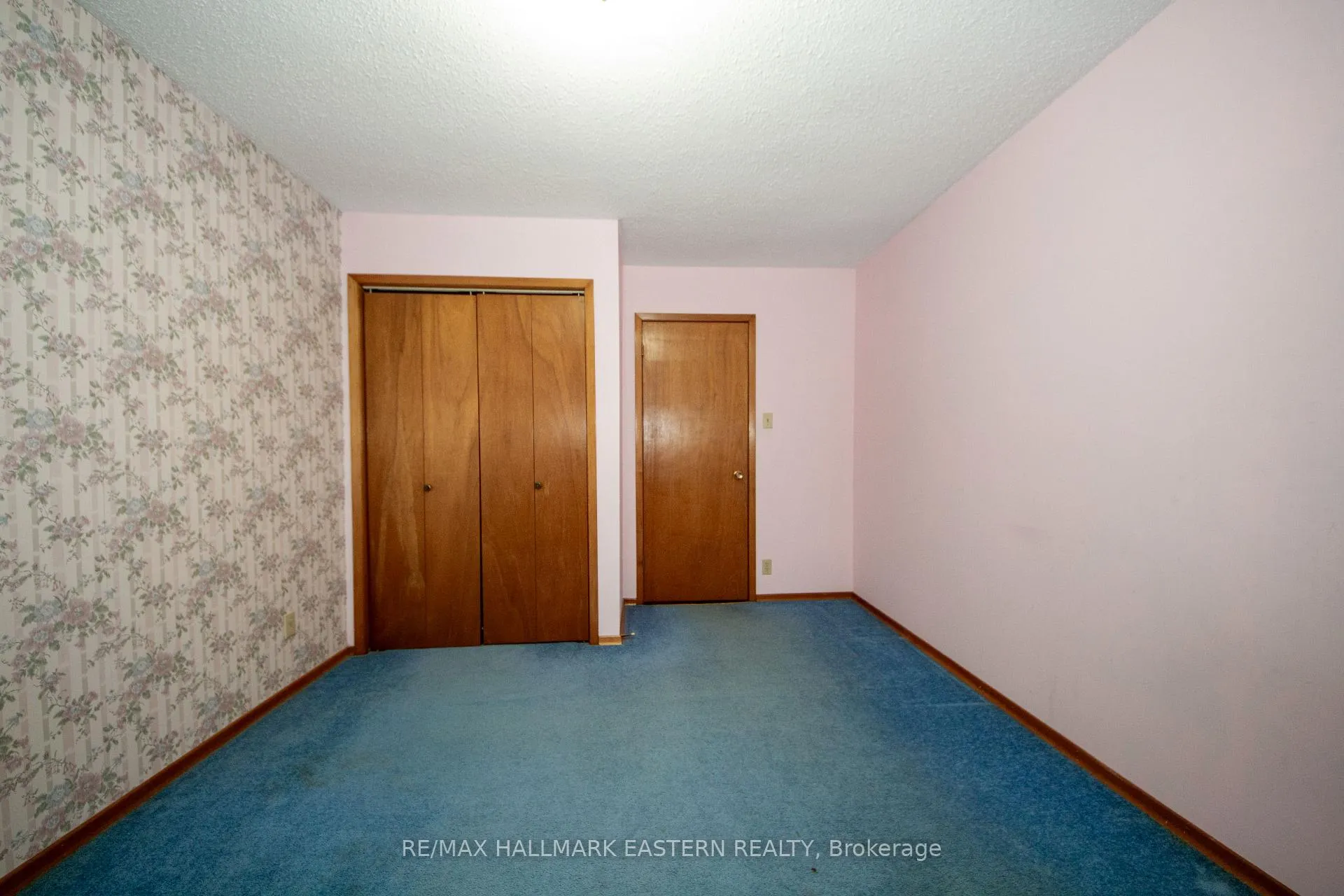 Photo 21 of 1239 7th Line, Selwyn — HOMEH