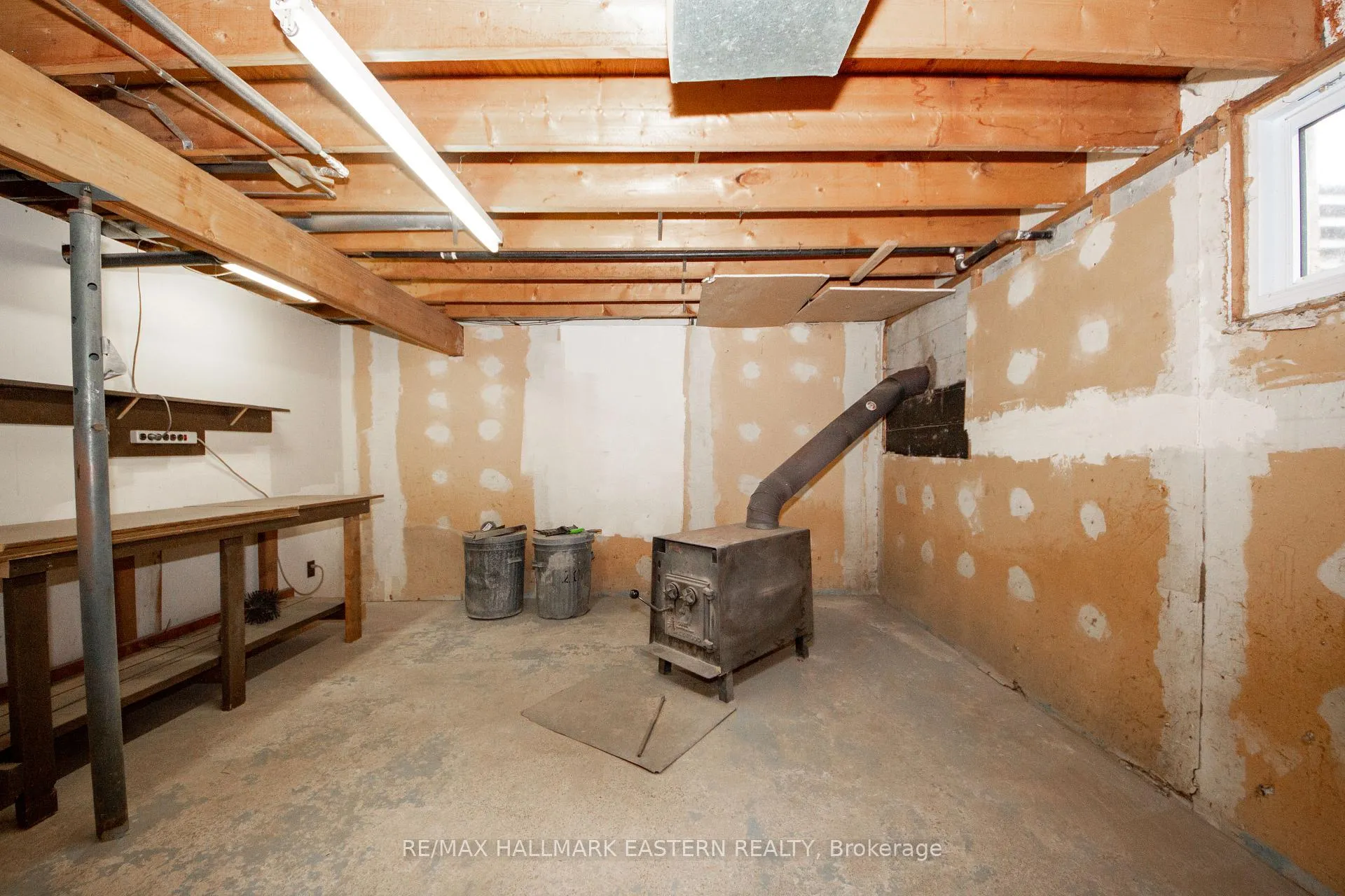 Photo 34 of 1239 7th Line, Selwyn — HOMEH