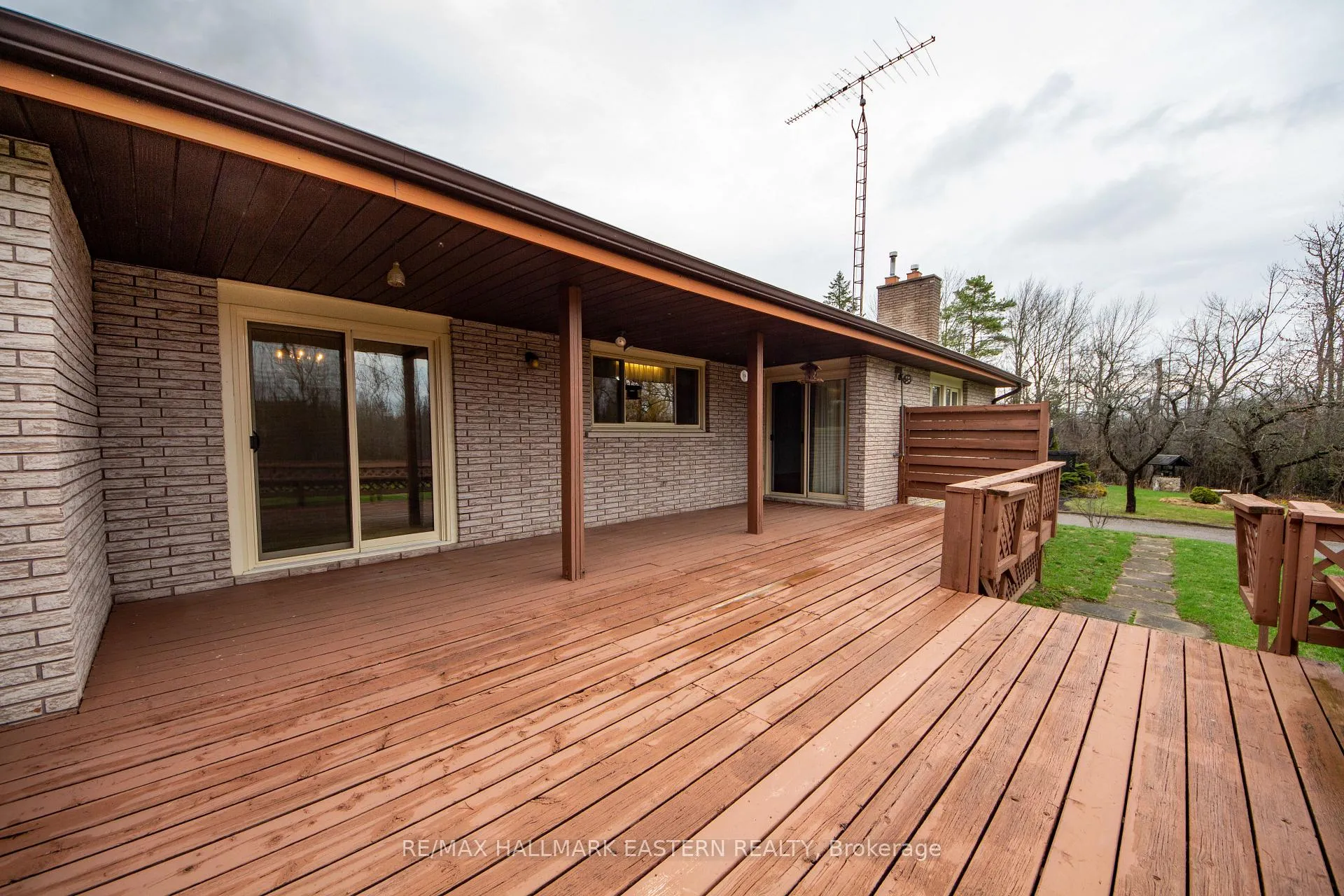 Photo 44 of 1239 7th Line, Selwyn — HOMEH