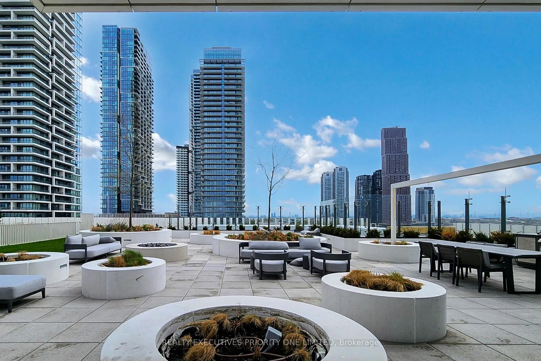 Photo 40 of Unit 5606, 5 Buttermill Avenue, Vaughan, Vaughan Corporate Centre — HOMEH