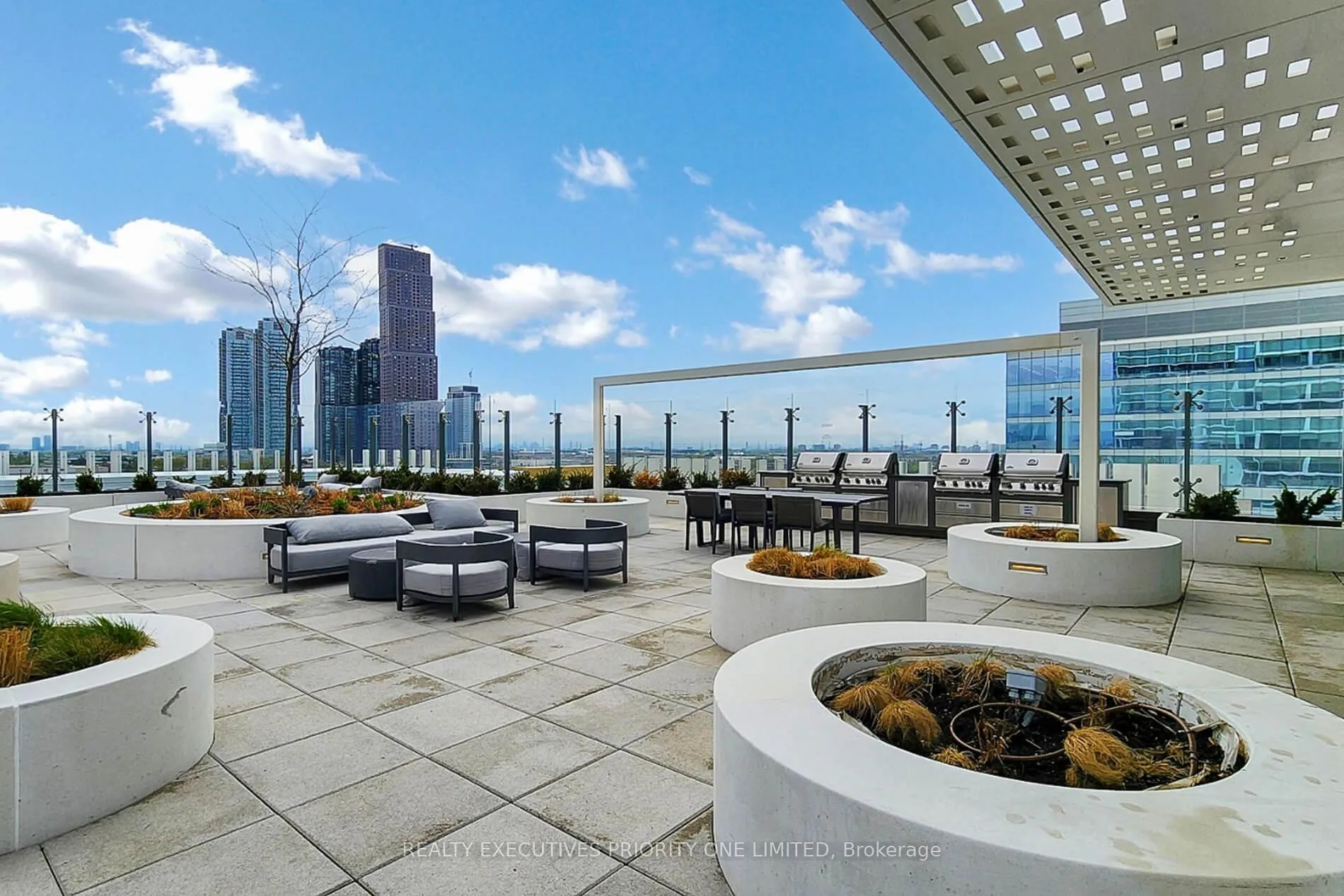 Photo 41 of Unit 5606, 5 Buttermill Avenue, Vaughan, Vaughan Corporate Centre — HOMEH