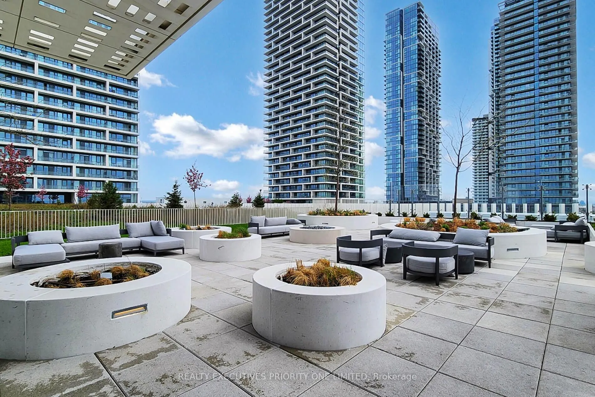 Photo 42 of Unit 5606, 5 Buttermill Avenue, Vaughan, Vaughan Corporate Centre — HOMEH