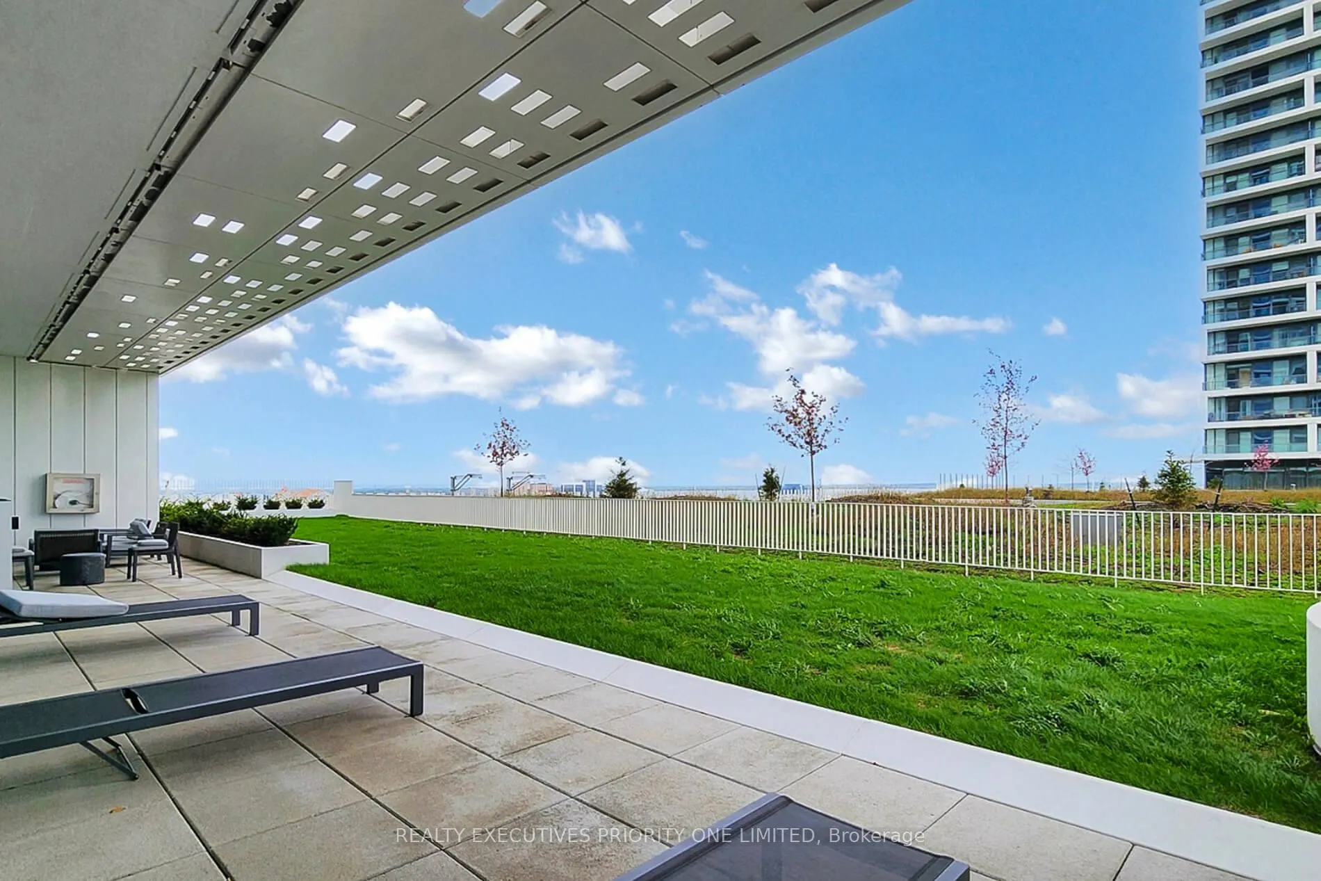 Photo 44 of Unit 5606, 5 Buttermill Avenue, Vaughan, Vaughan Corporate Centre — HOMEH
