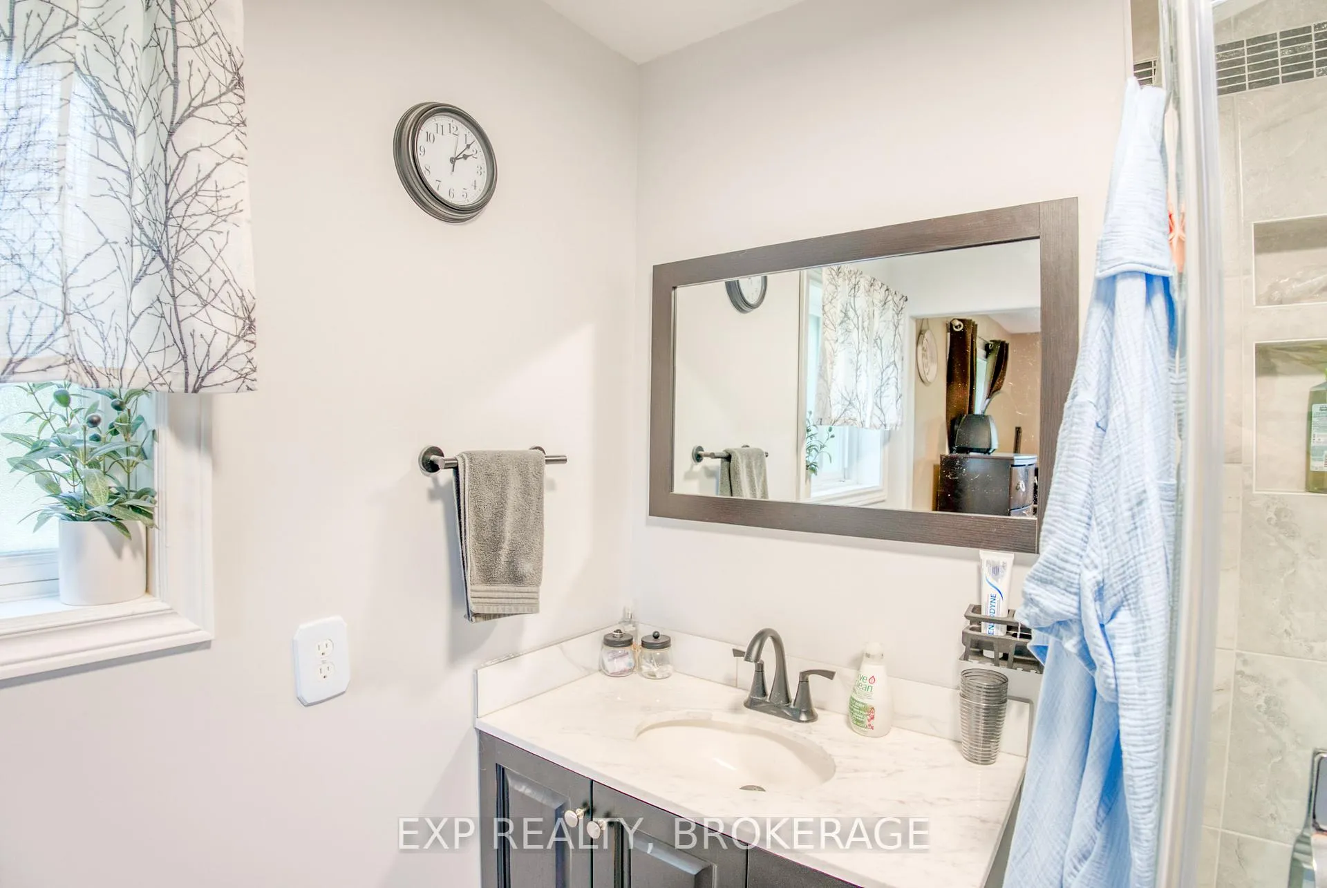 Photo 19 of 3069C Fifth Lake Road, Frontenac, Frontenac Centre — HOMEH