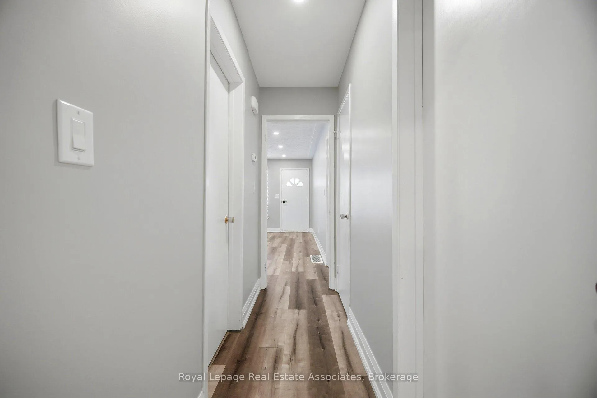 Photo 13 of Unit A, 22 St James Street, Brantford, North Ward — HOMEH