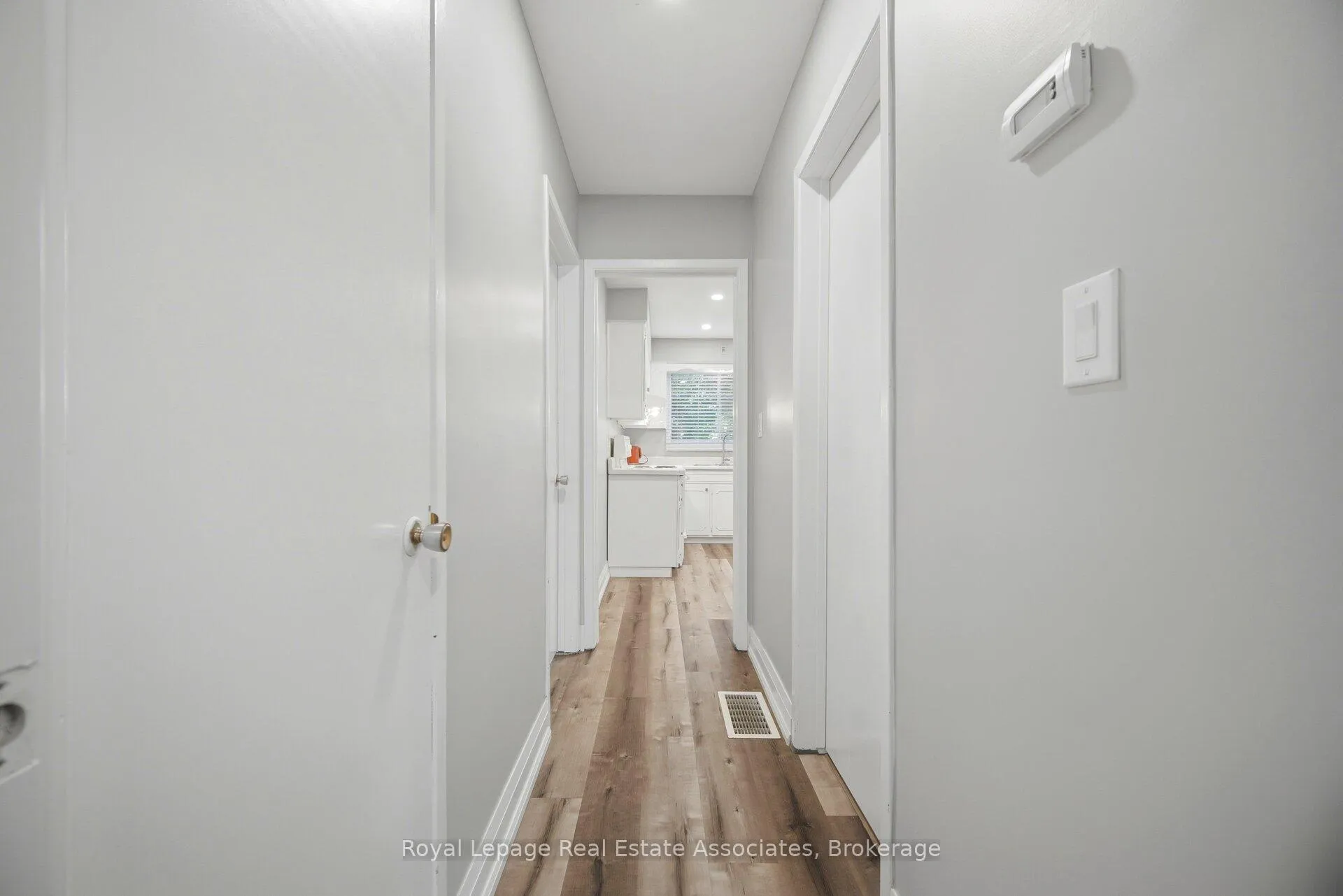 Photo 14 of Unit A, 22 St James Street, Brantford, North Ward — HOMEH