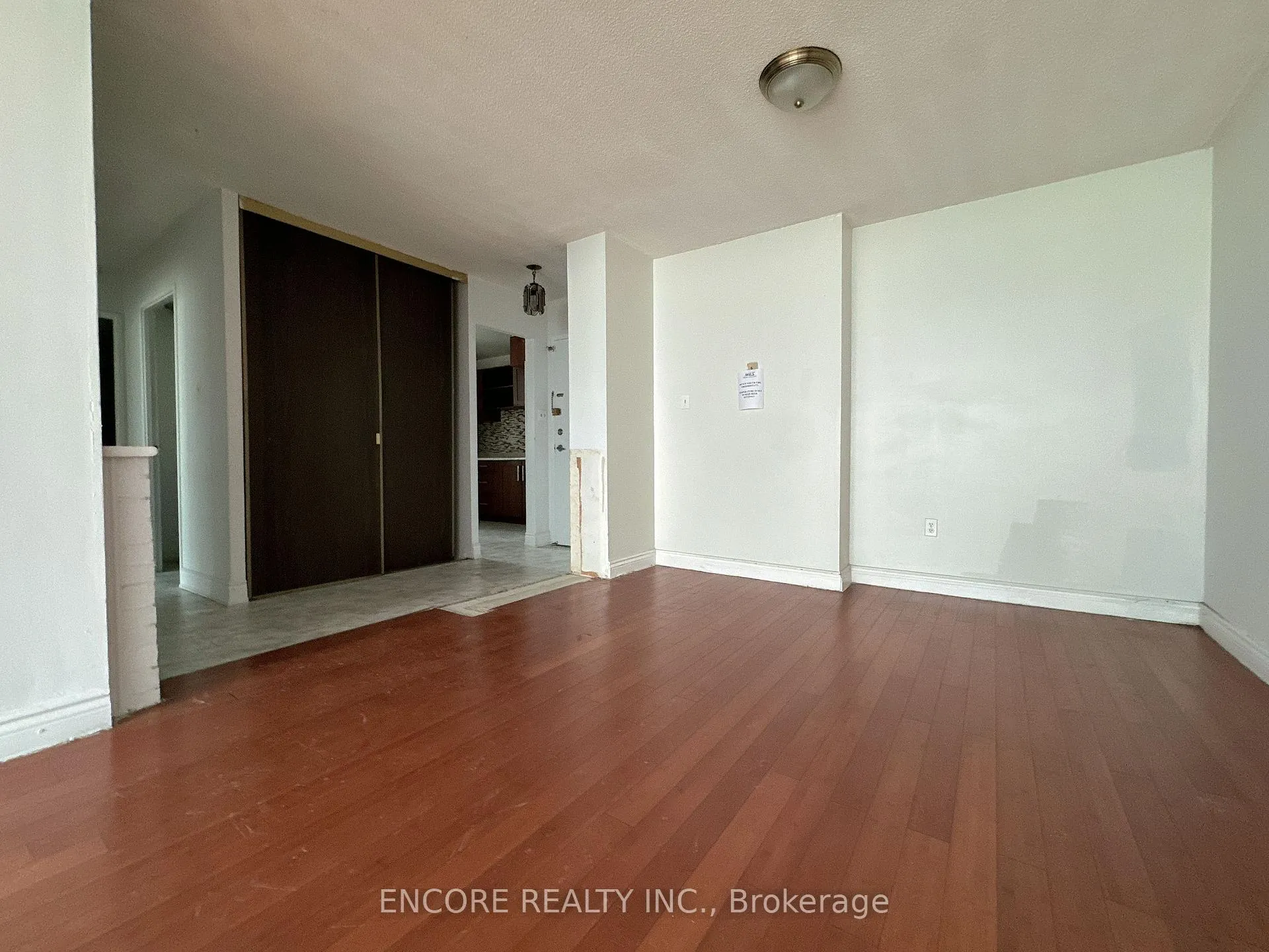 Photo 10 of Unit 808, 340 Dixon Road, Etobicoke, Kingsview Village-The Westway — HOMEH