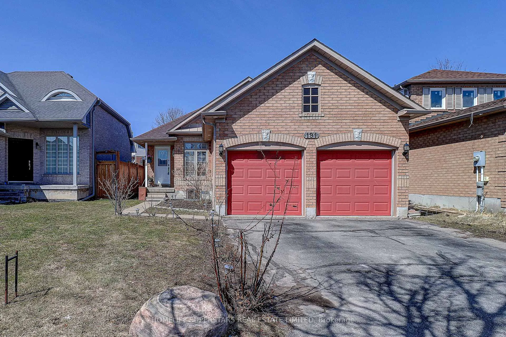 Photo 1 of 191 Wessenger Drive, Barrie, Holly — HOMEH