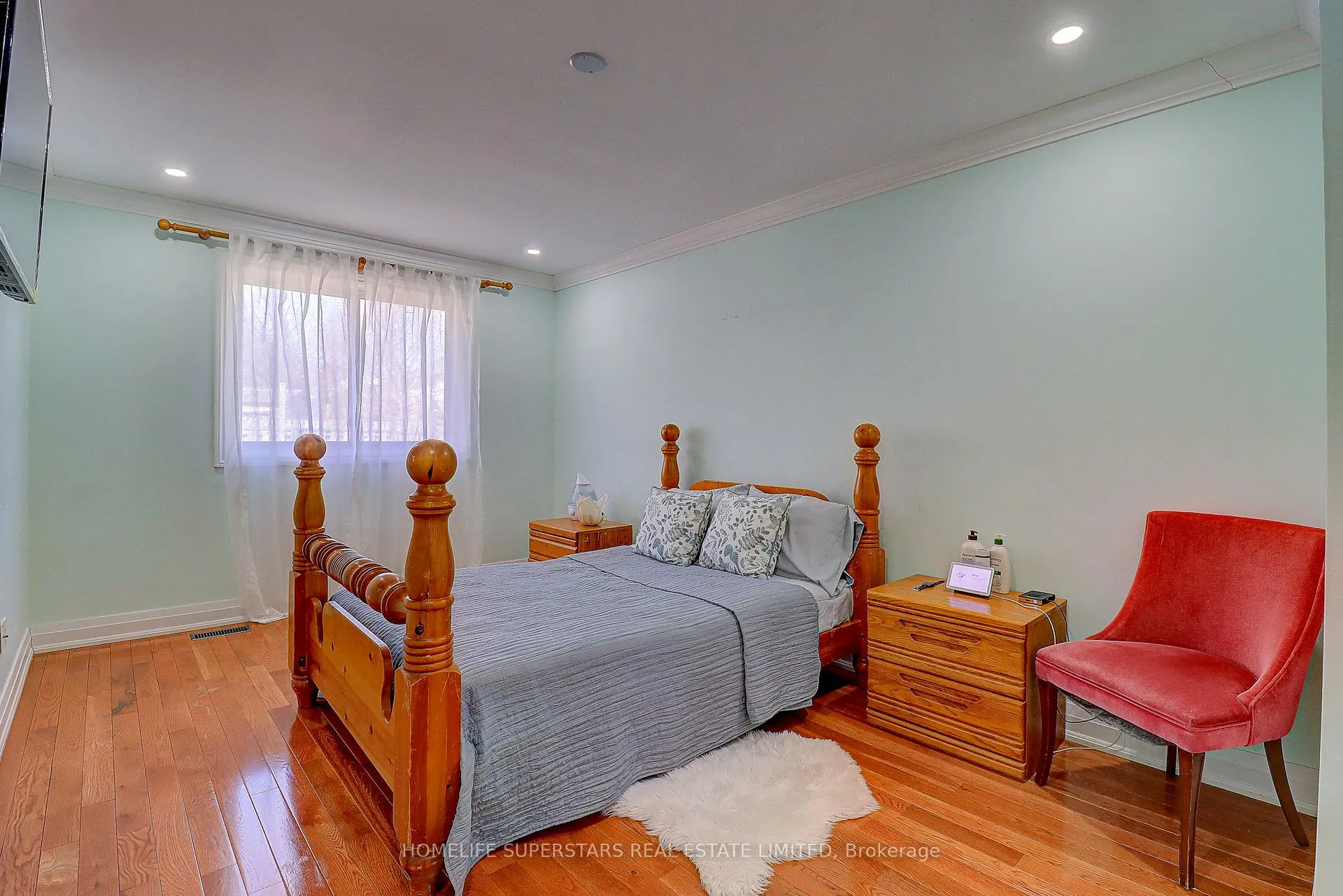 Photo 16 of 191 Wessenger Drive, Barrie, Holly — HOMEH