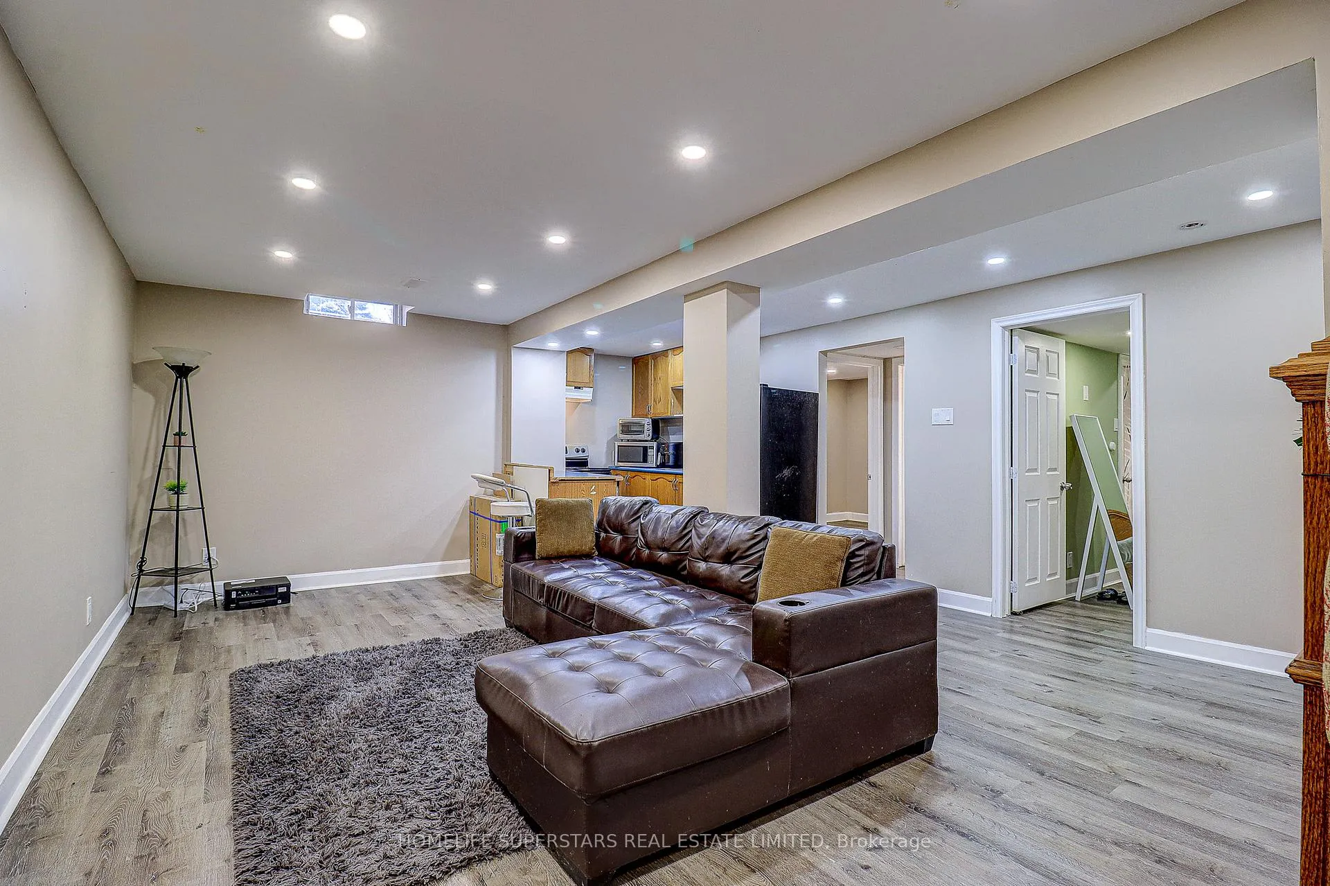 Photo 23 of 191 Wessenger Drive, Barrie, Holly — HOMEH