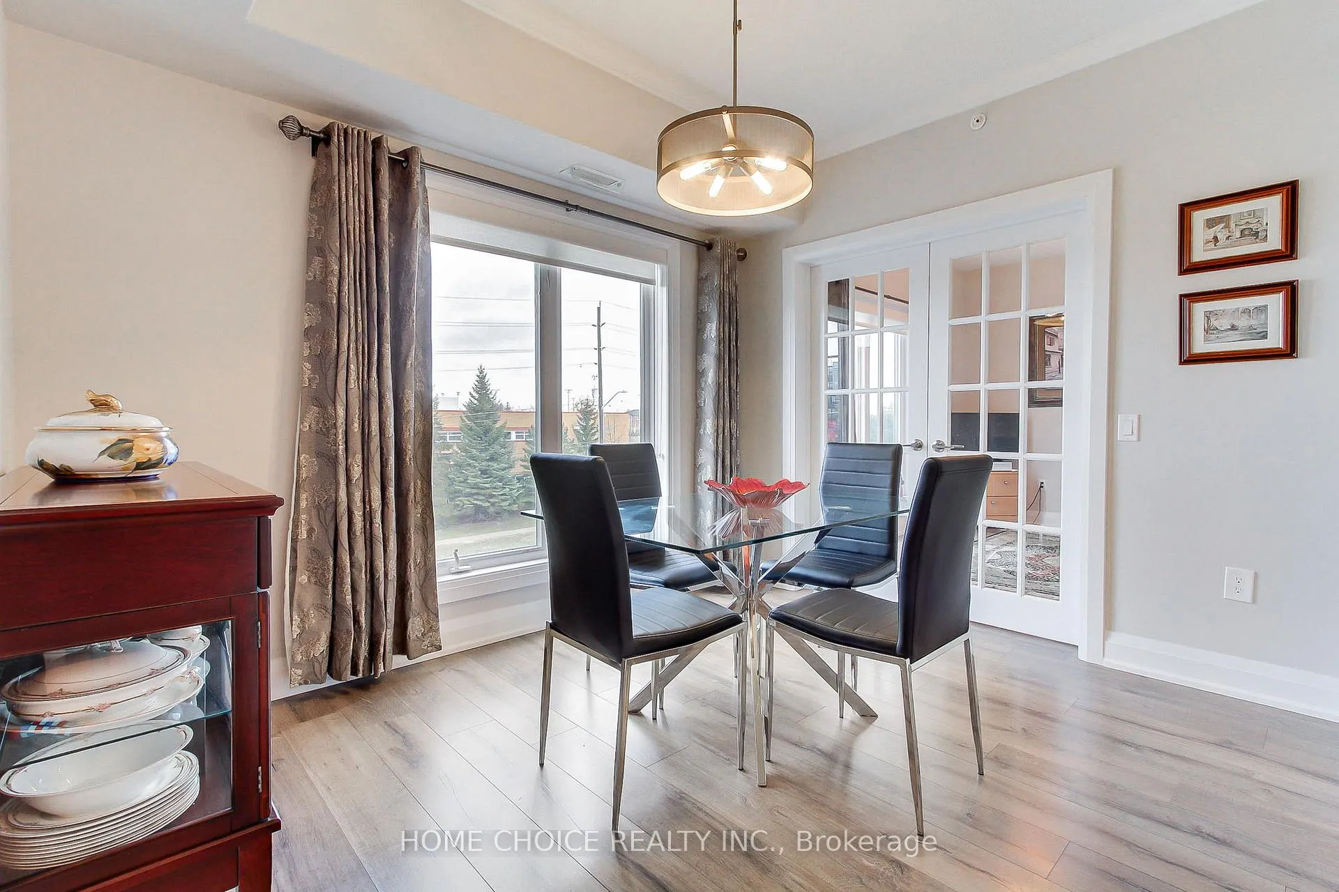 Photo 13 of Unit 301, 720 Yonge Street E, Barrie, Painswick South — HOMEH