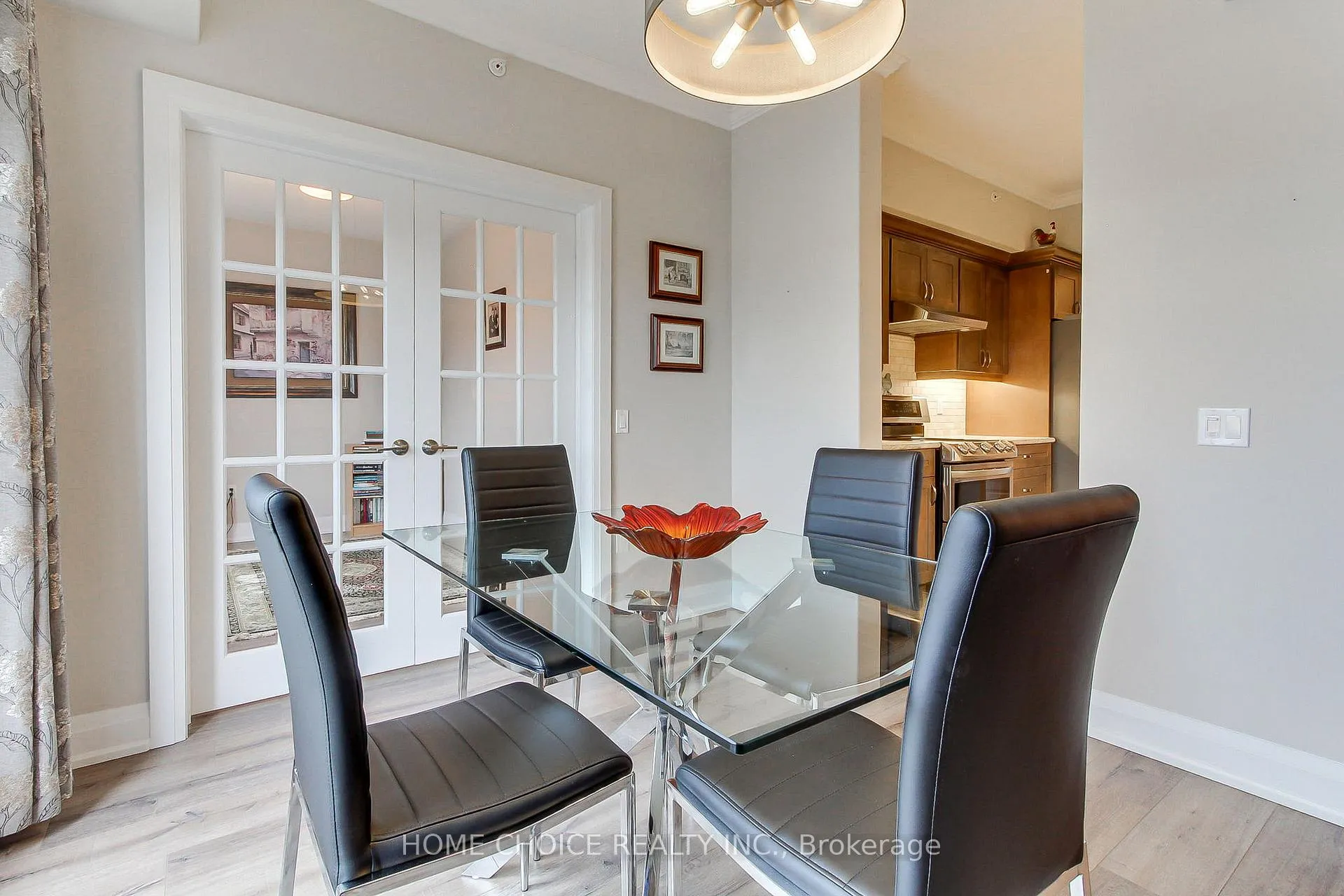 Photo 14 of Unit 301, 720 Yonge Street E, Barrie, Painswick South — HOMEH