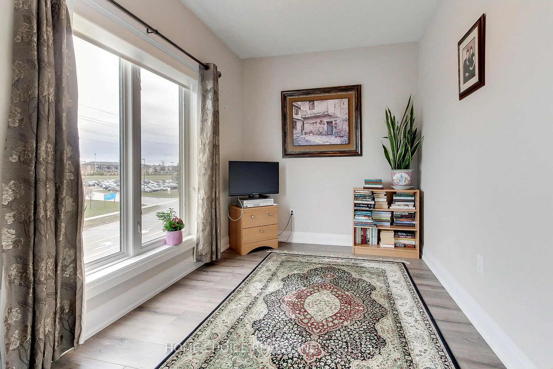 Photo 20 of Unit 301, 720 Yonge Street E, Barrie, Painswick South — HOMEH