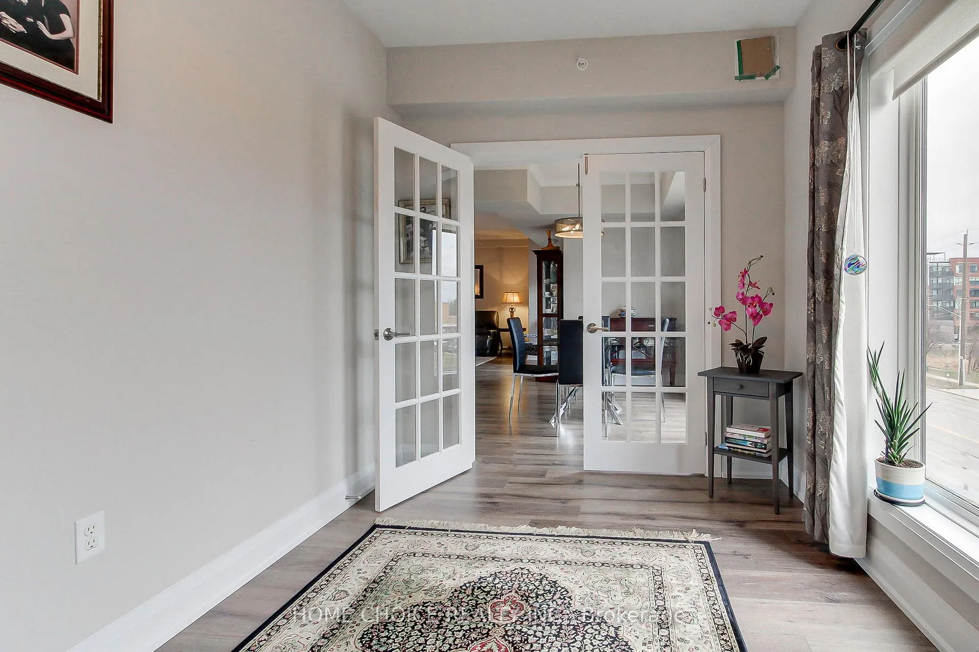 Photo 21 of Unit 301, 720 Yonge Street E, Barrie, Painswick South — HOMEH