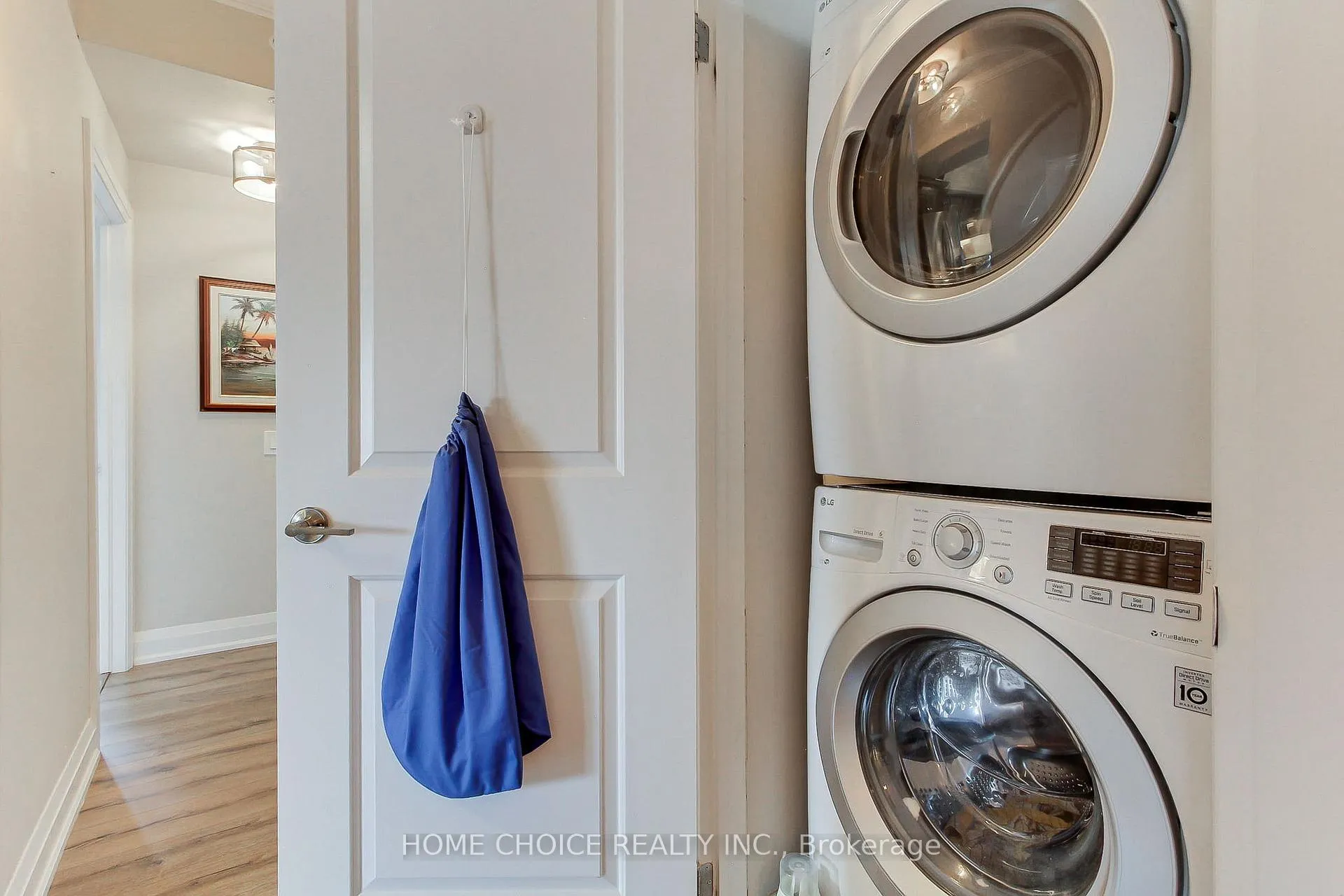 Photo 32 of Unit 301, 720 Yonge Street E, Barrie, Painswick South — HOMEH
