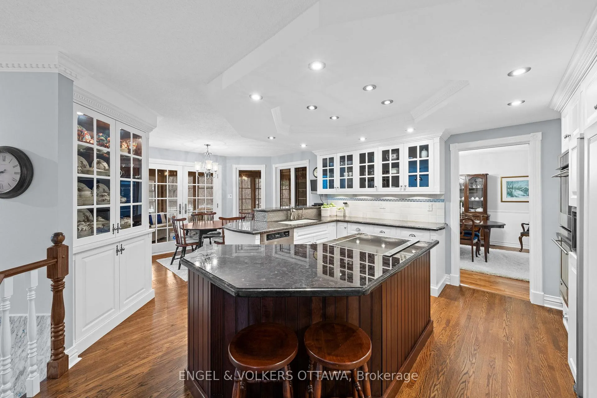 Photo 11 of 19 Kimmins Court, Ottawa, Kanata - Beaverbrook — HOMEH
