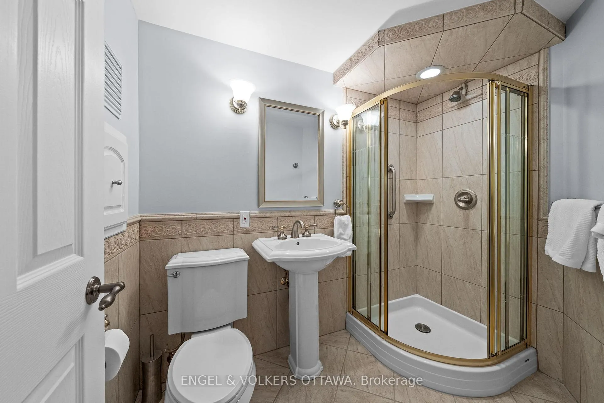 Photo 34 of 19 Kimmins Court, Ottawa, Kanata - Beaverbrook — HOMEH