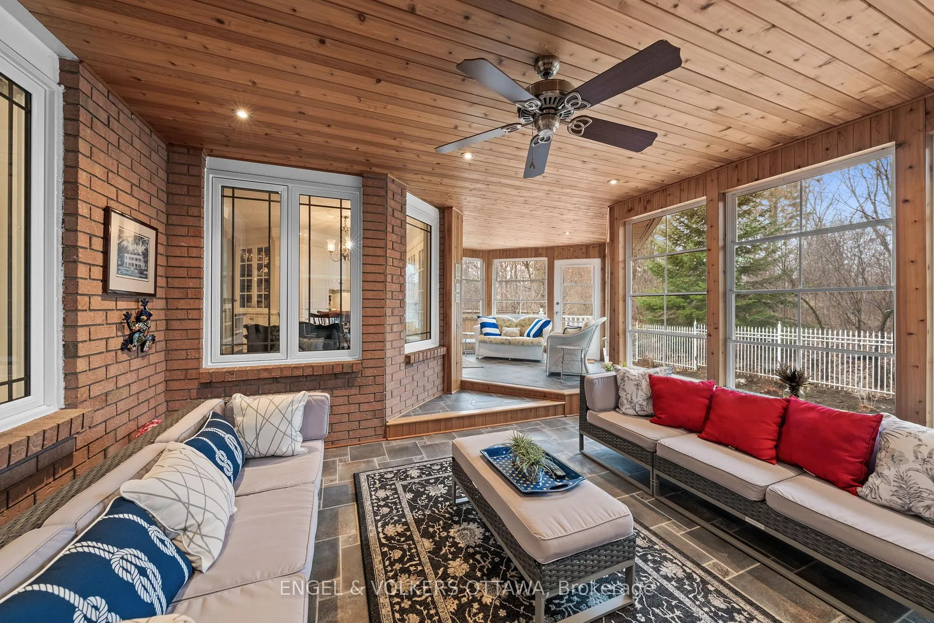 Photo 36 of 19 Kimmins Court, Ottawa, Kanata - Beaverbrook — HOMEH