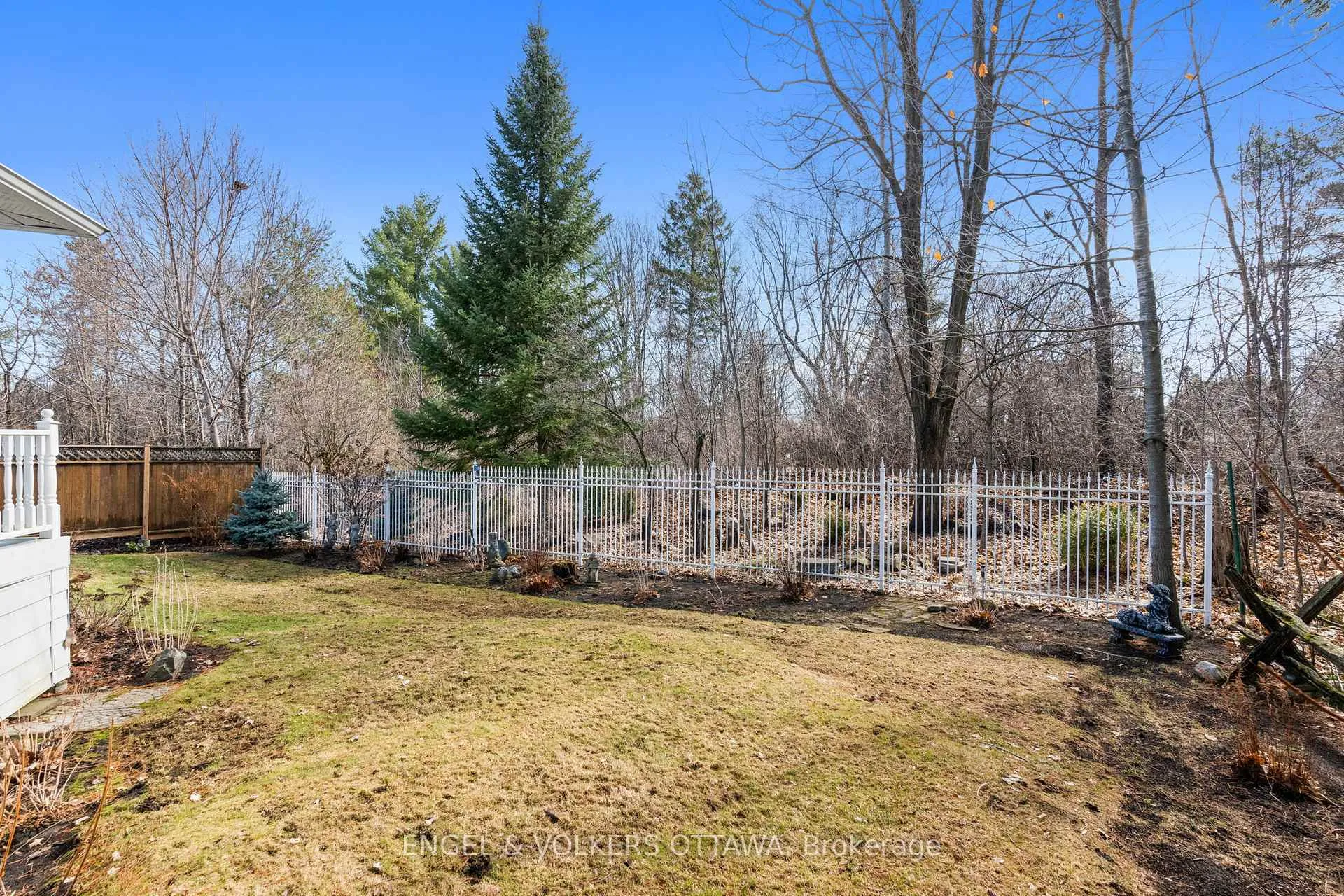 Photo 41 of 19 Kimmins Court, Ottawa, Kanata - Beaverbrook — HOMEH