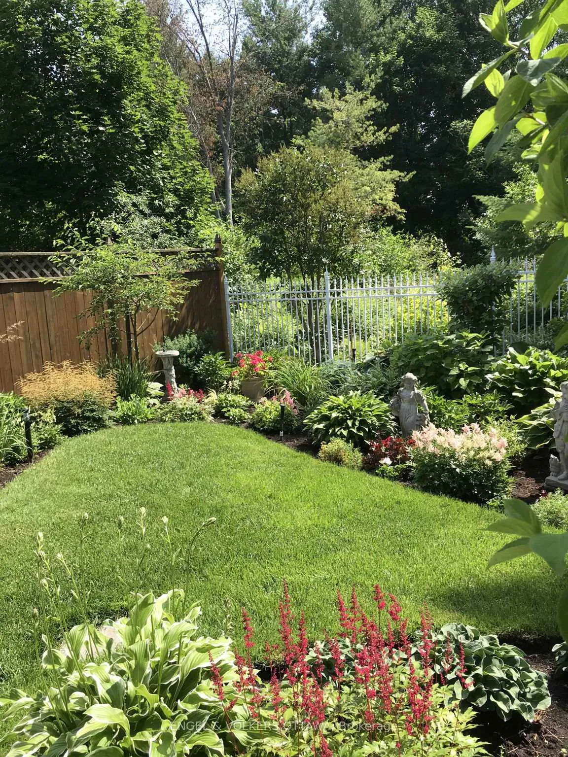 Photo 43 of 19 Kimmins Court, Ottawa, Kanata - Beaverbrook — HOMEH