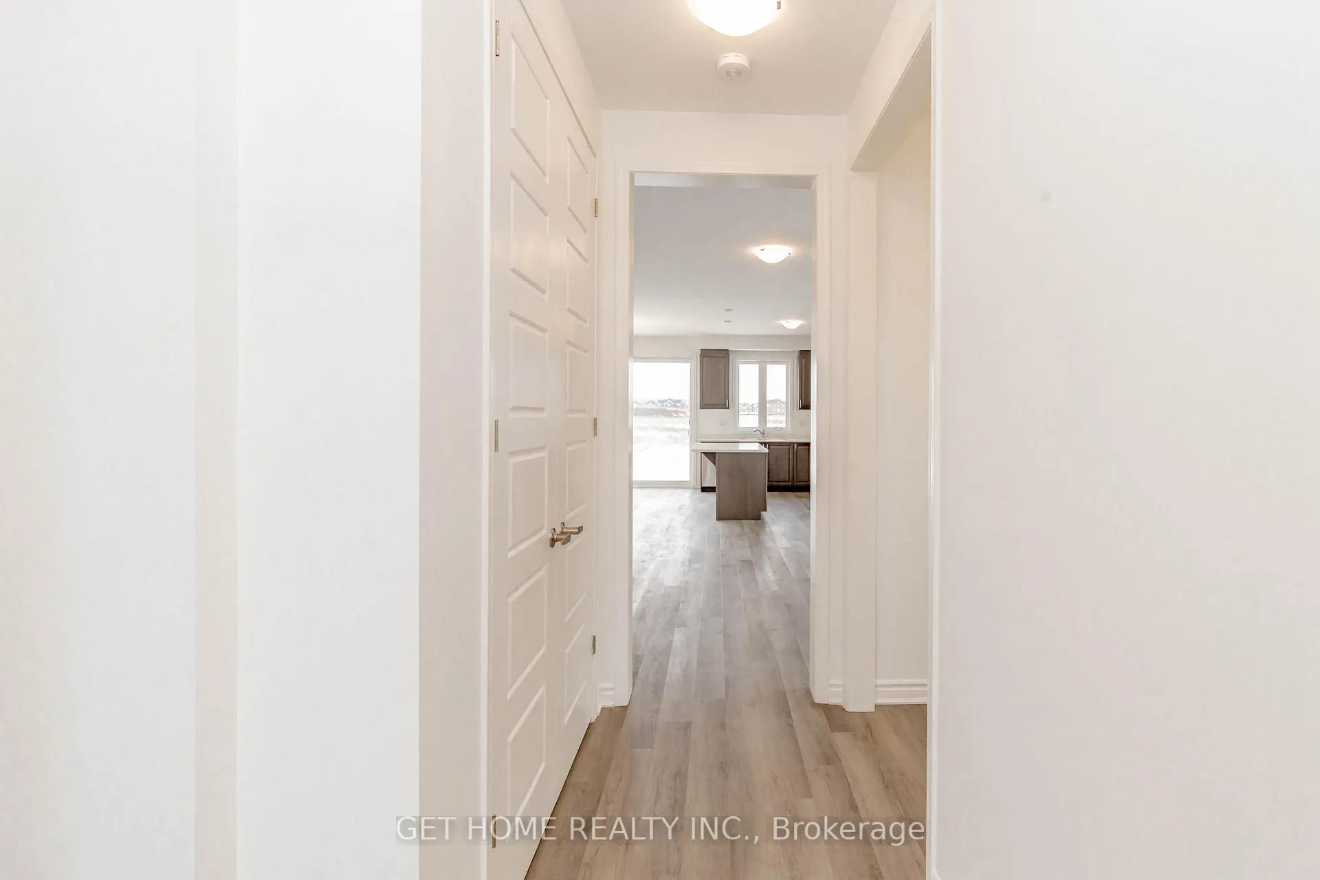 Photo 7 of 435 Gordon Krantz Avenue, Milton, Walker — HOMEH