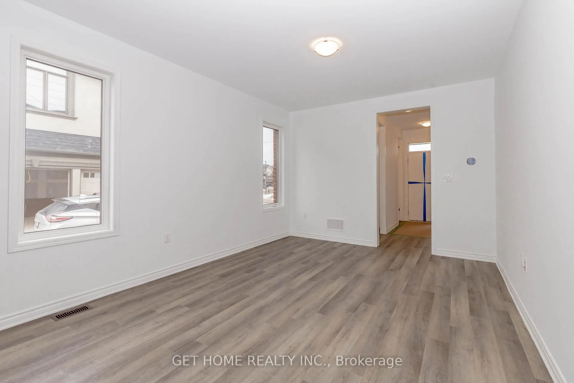 Photo 11 of 435 Gordon Krantz Avenue, Milton, Walker — HOMEH