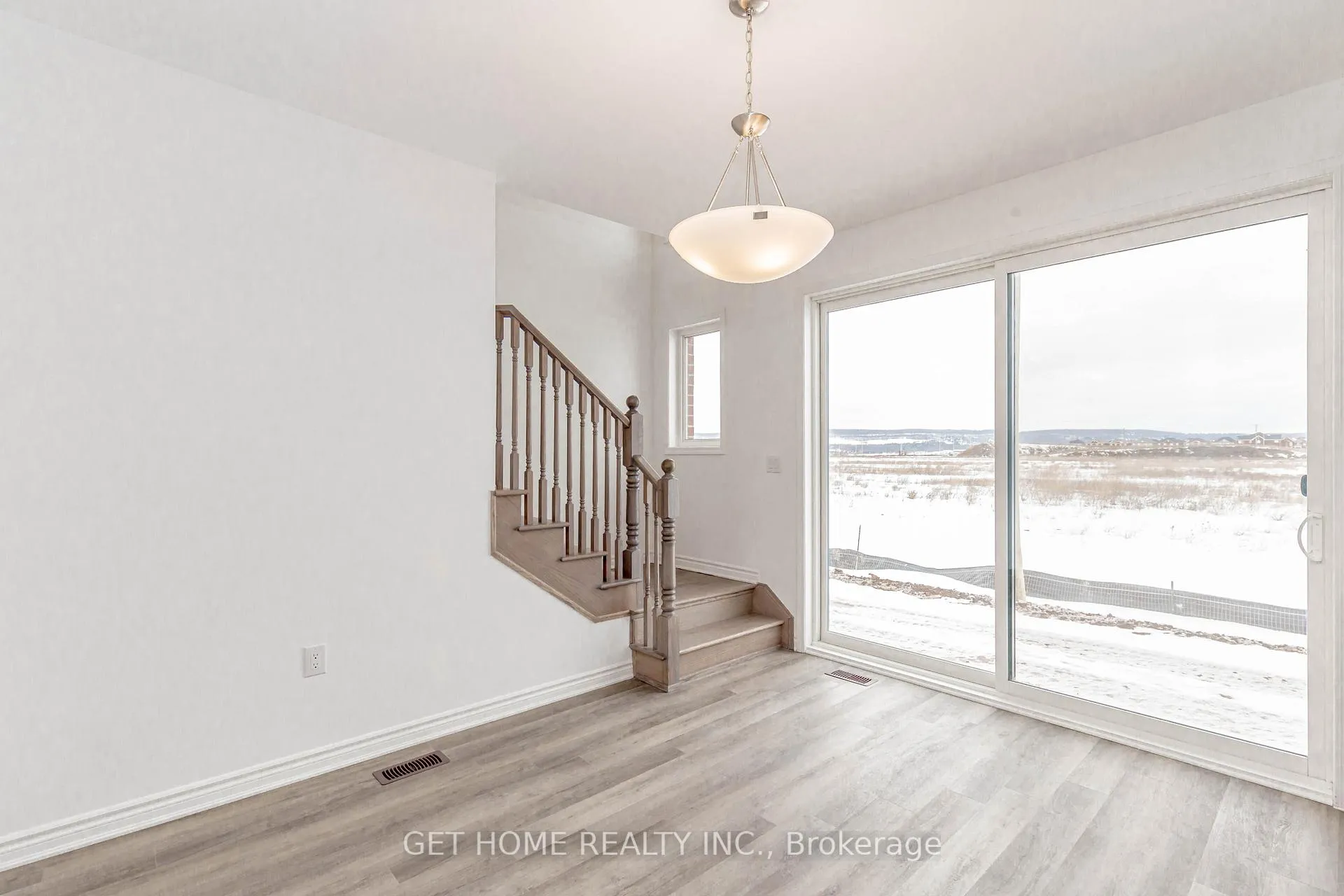 Photo 18 of 435 Gordon Krantz Avenue, Milton, Walker — HOMEH
