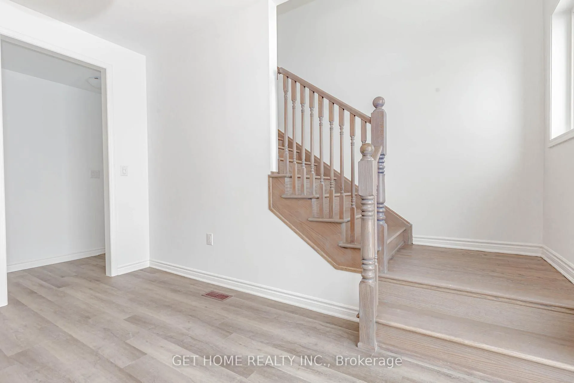 Photo 24 of 435 Gordon Krantz Avenue, Milton, Walker — HOMEH