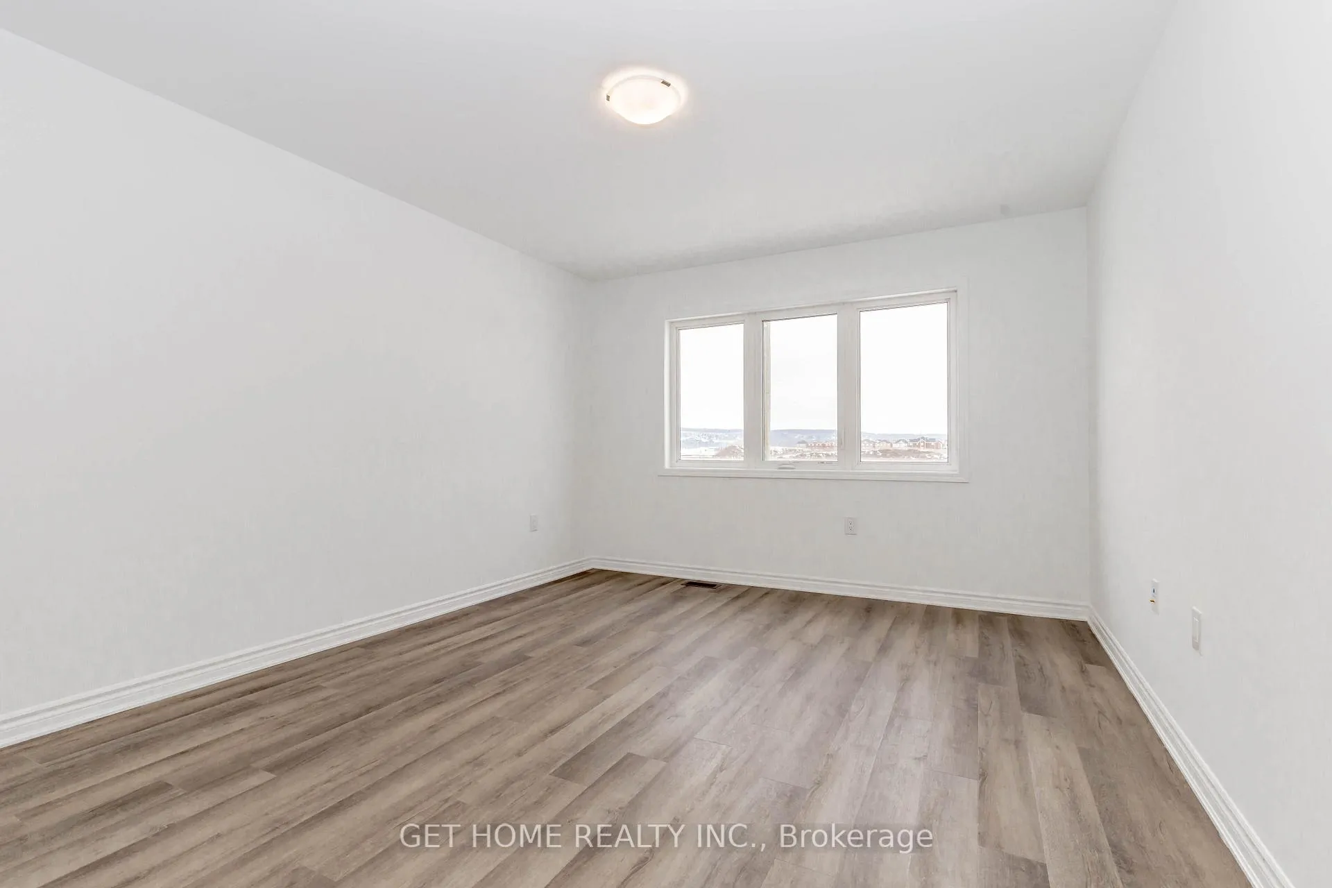 Photo 26 of 435 Gordon Krantz Avenue, Milton, Walker — HOMEH