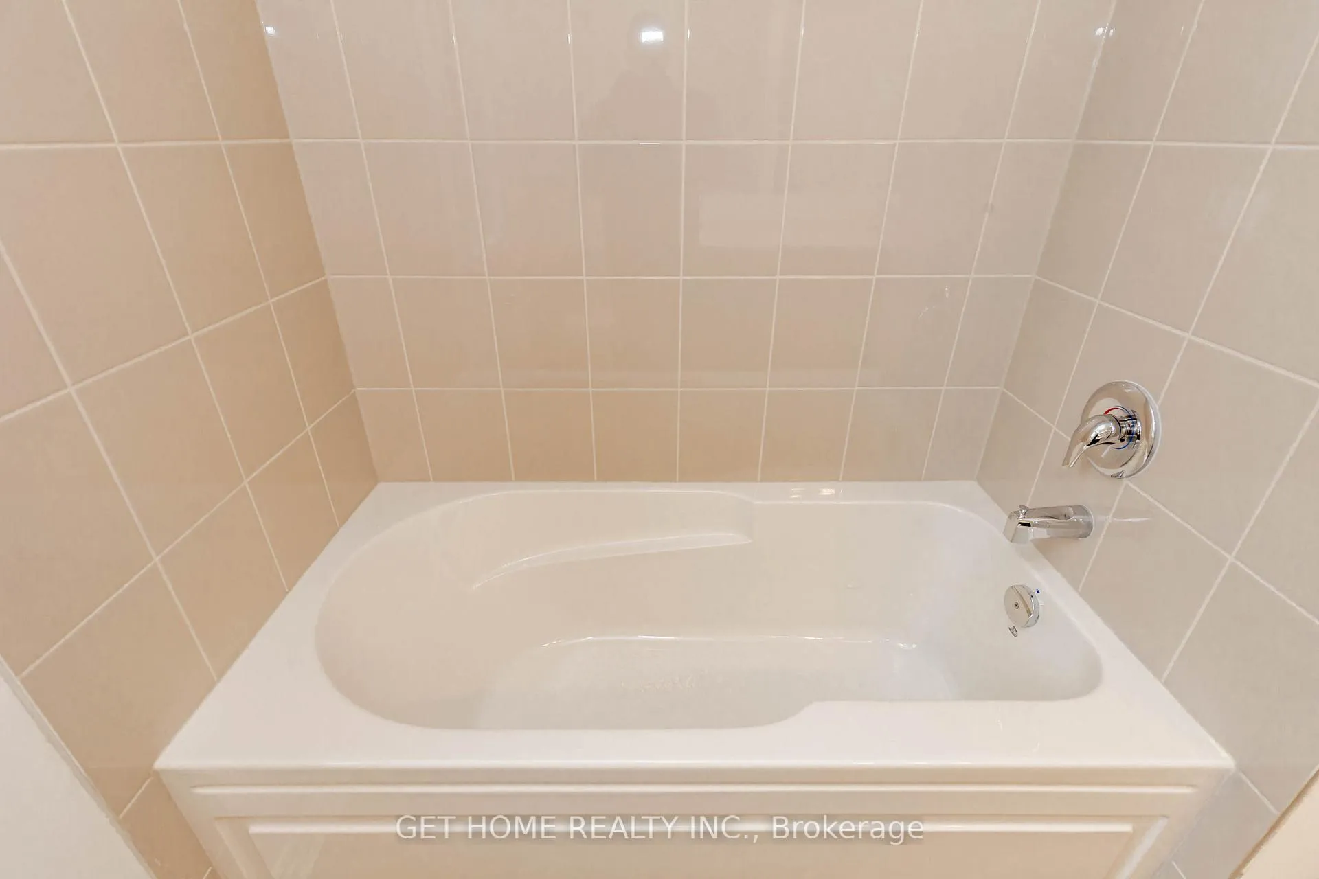 Photo 38 of 435 Gordon Krantz Avenue, Milton, Walker — HOMEH