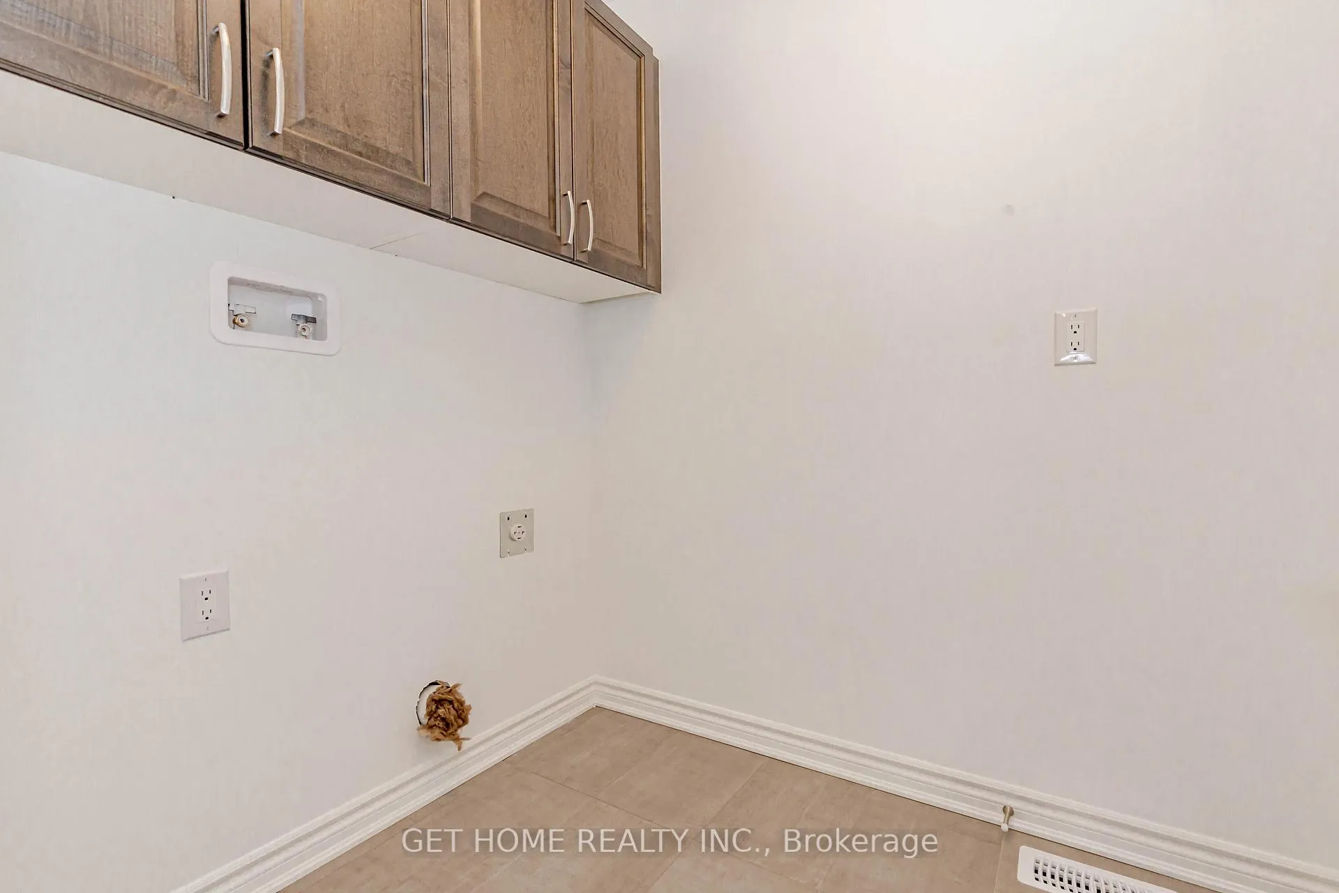 Photo 43 of 435 Gordon Krantz Avenue, Milton, Walker — HOMEH