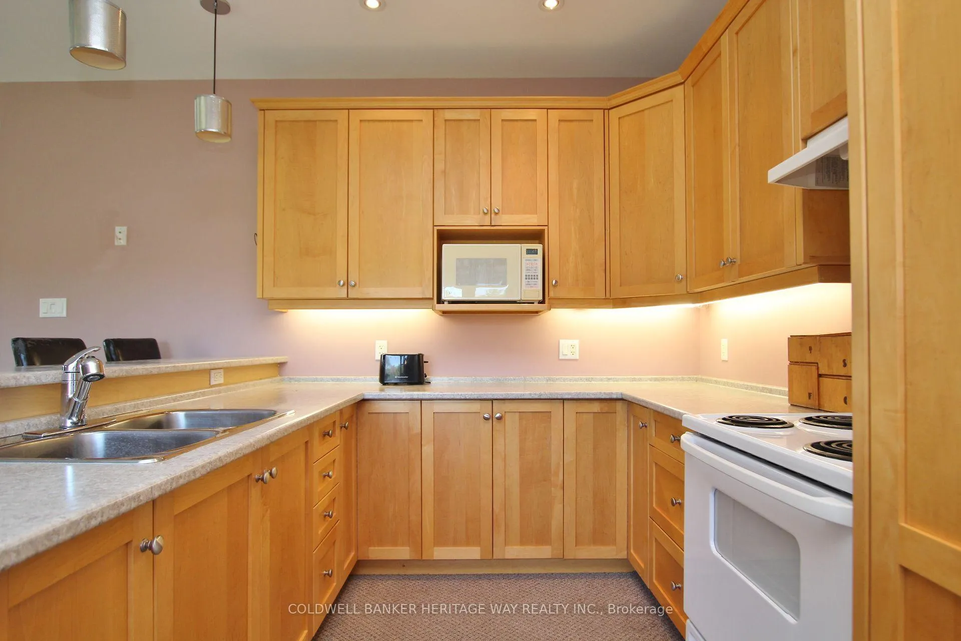 Photo 7 of 1028 Mitchell Road, Lanark Highlands, Lanark Highlands (Lanark) Twp — HOMEH